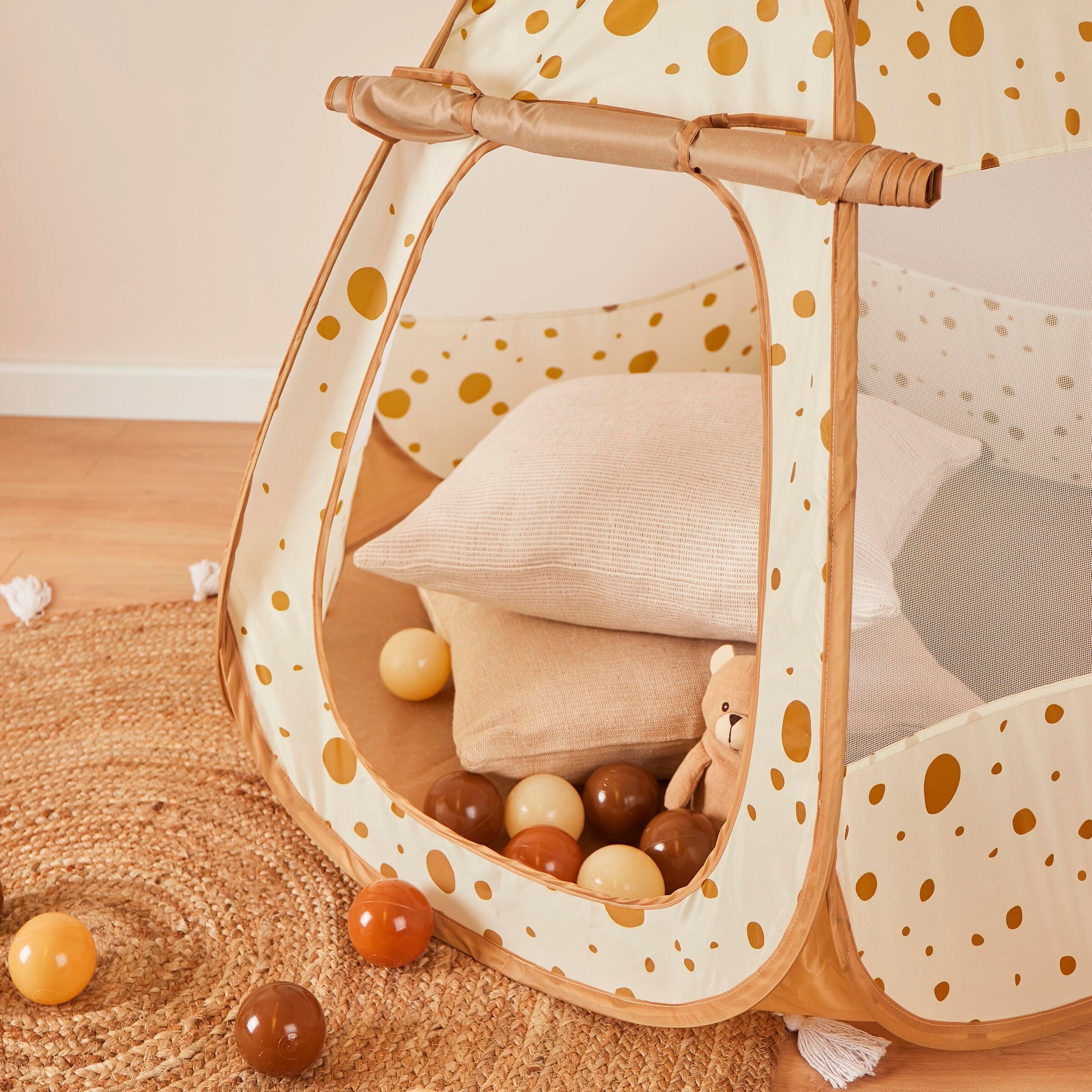 Bieco Kinderzelt für Drinnen Pop up Dots mit 50 Bällen Mehrfarbig