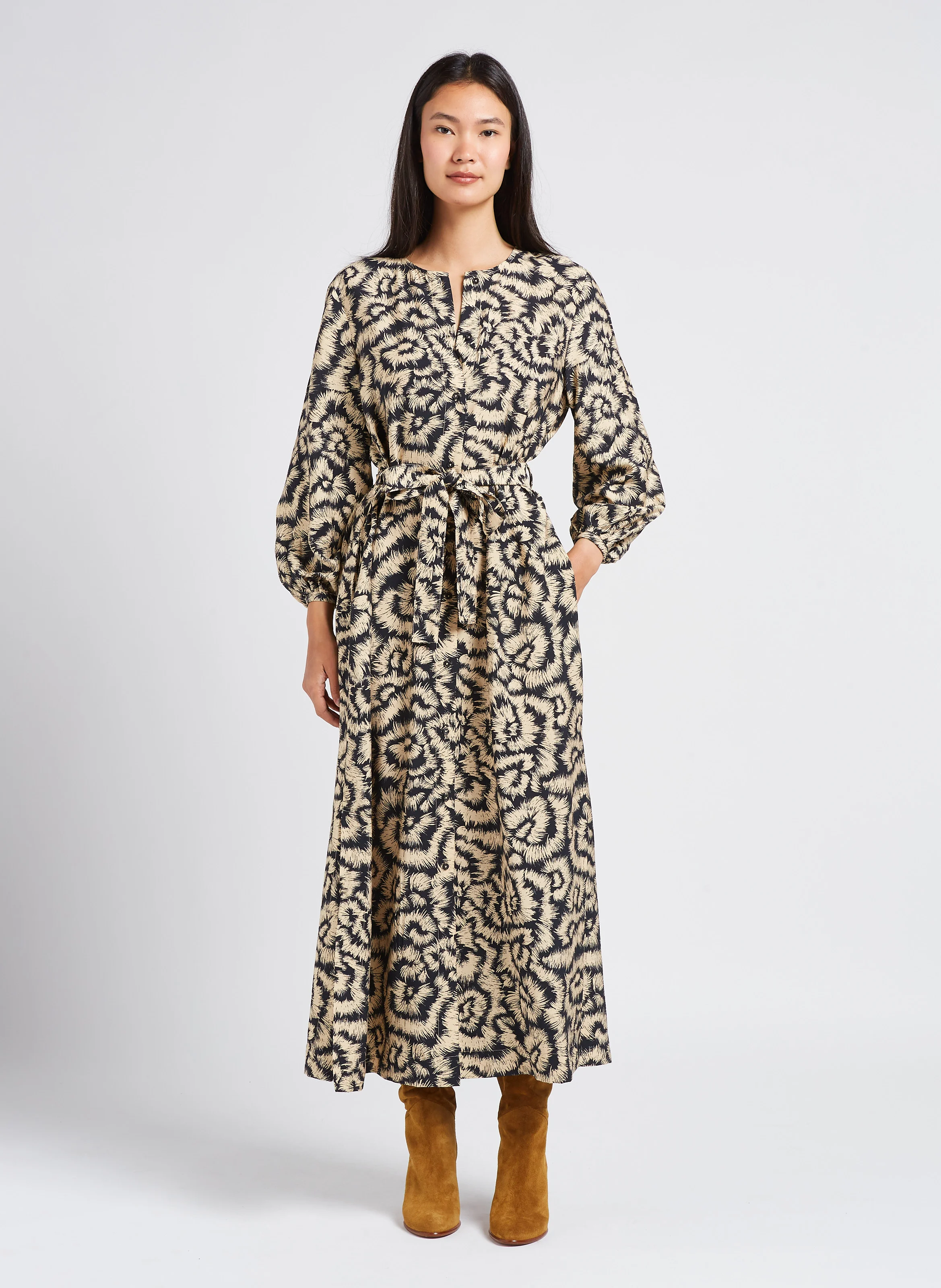 ANNA - Robe longue col rond imprimée| Noir