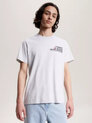 Camiseta com gola redonda e logo