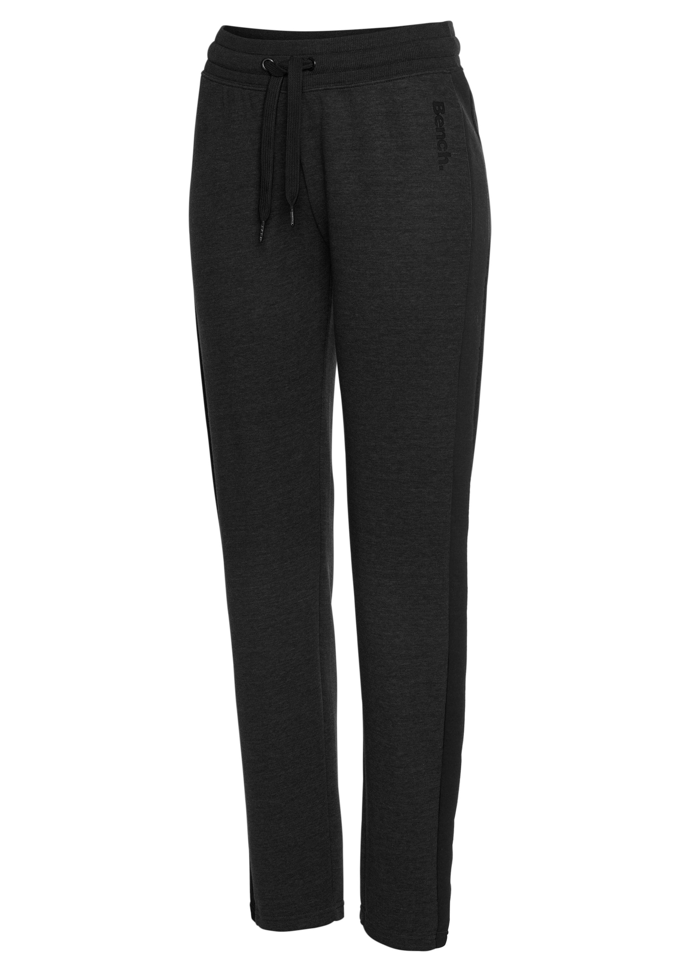 Bench. Loungewear Loungehose  mit Seitenstreifen und geradem Bein, Loungewear