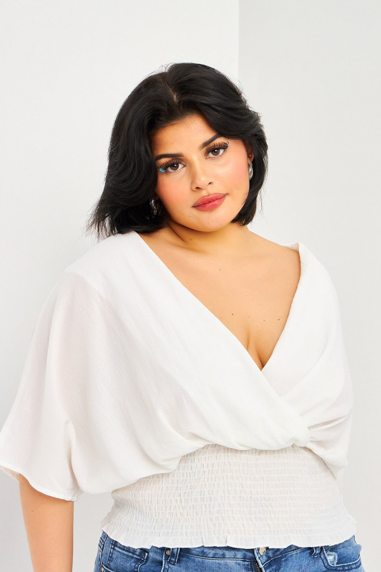 Blouse blanche croisée manches courtes