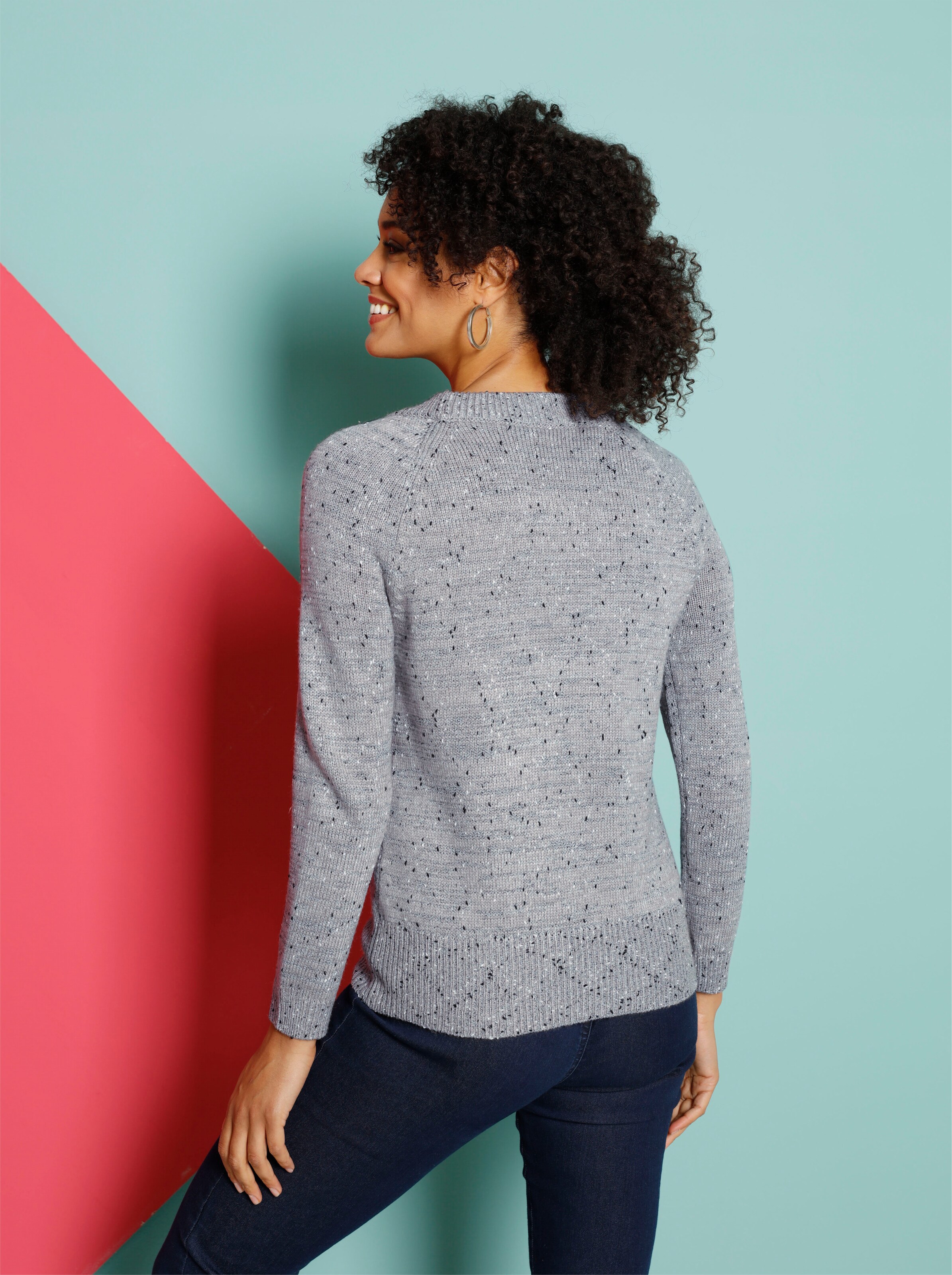 Langarm-Pullover aus Noppengarn