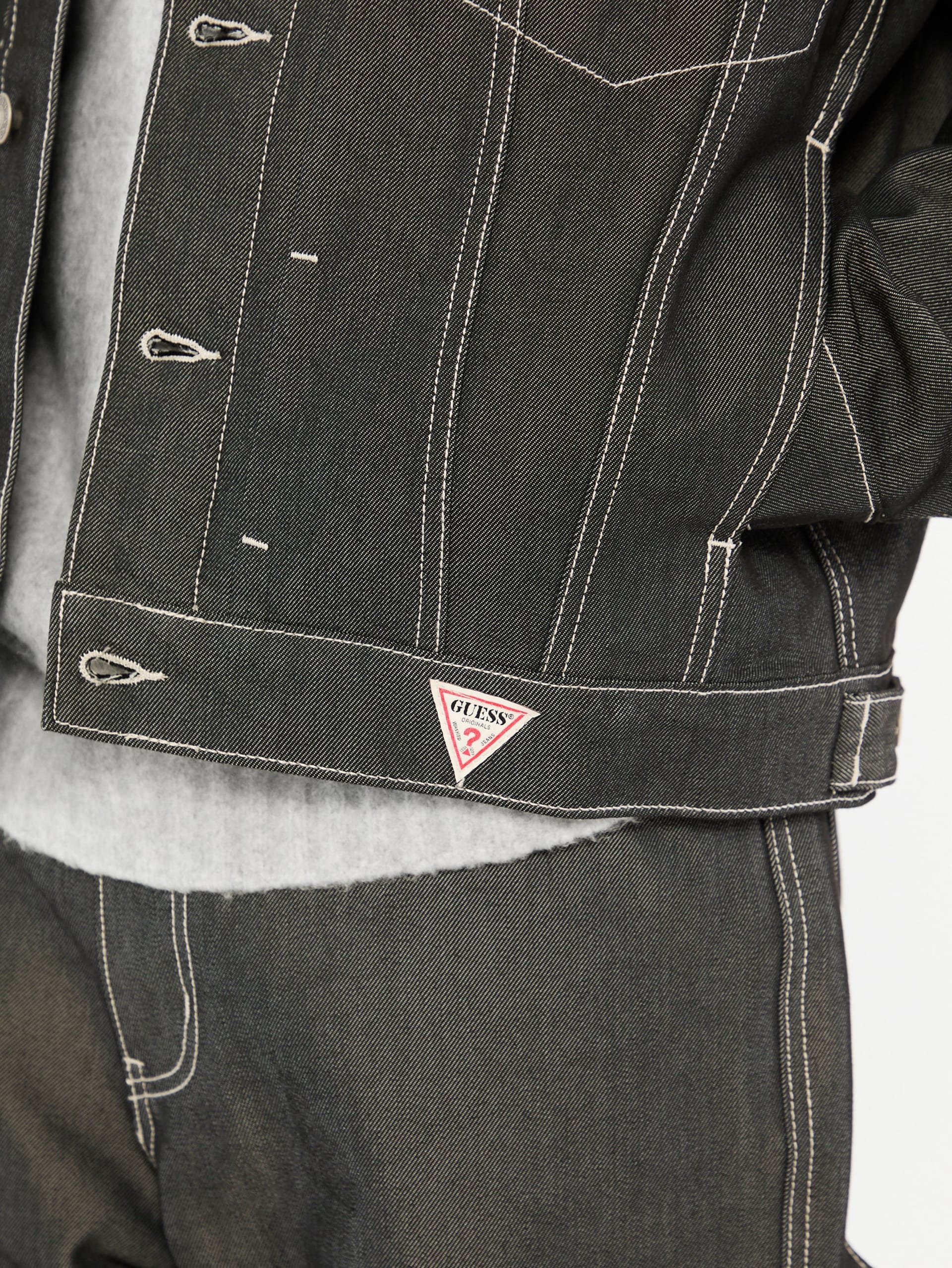 Jaqueta Trucker em Jeans Metálico GUESS Originals