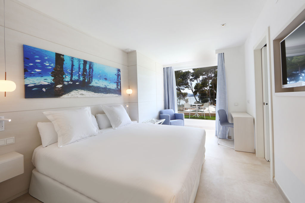 Fly & Go Iberostar Selection Santa Eulalia Halfpension - Hotel