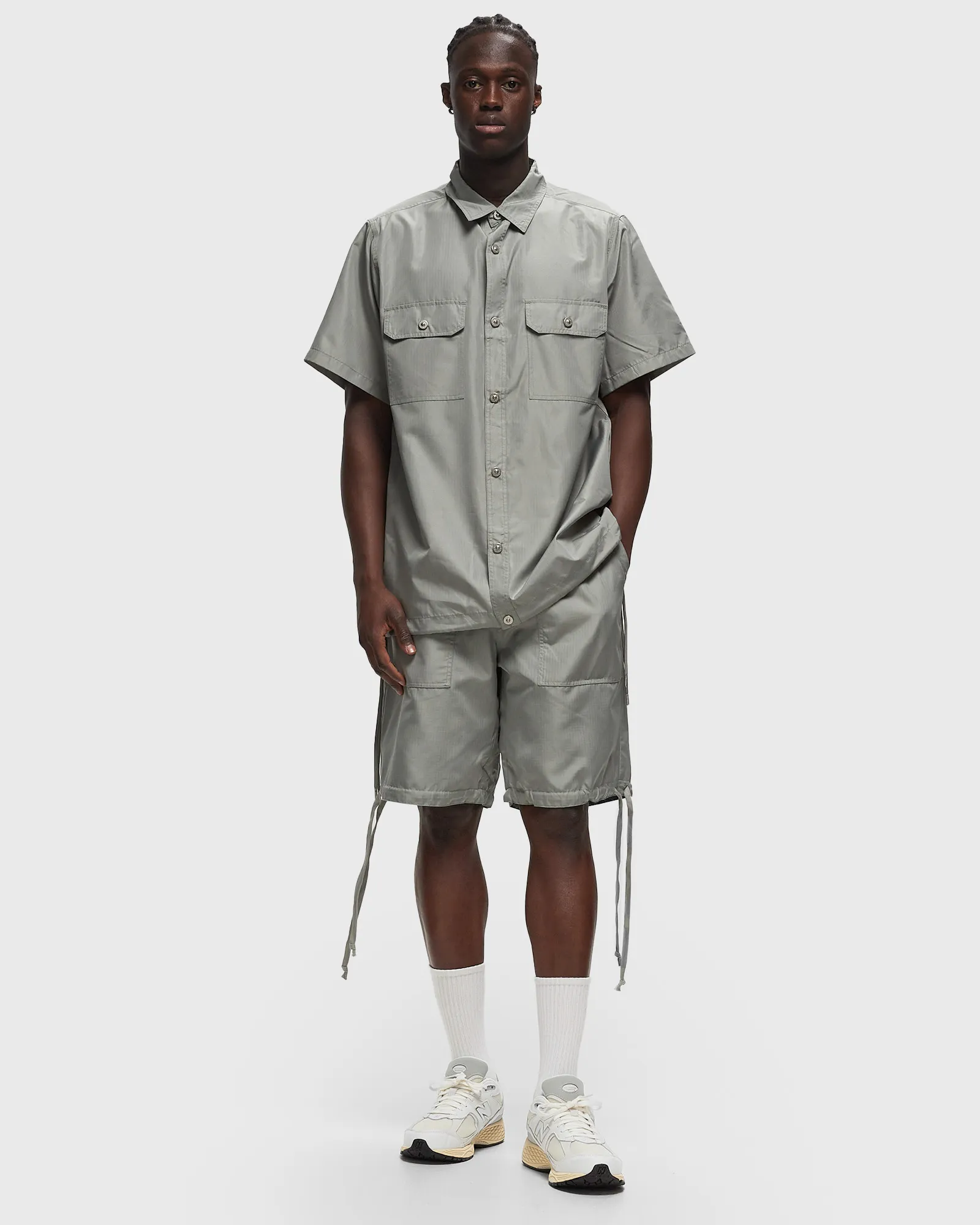 Taion MILITARY RVS SHORT PANTS
