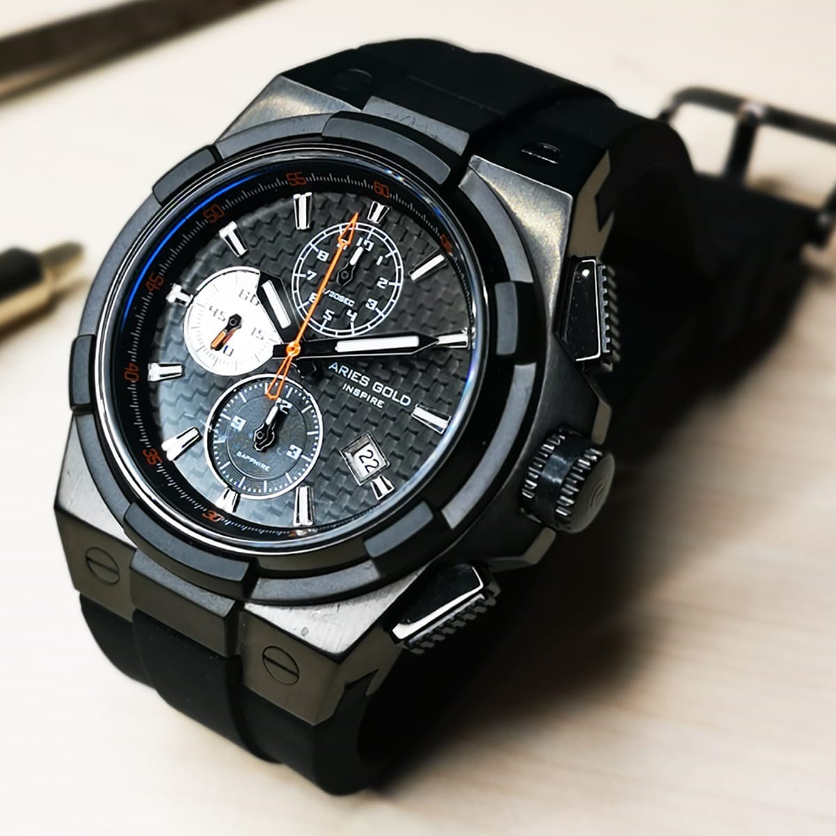 Montre chronographe bracelet silicone MONARCH