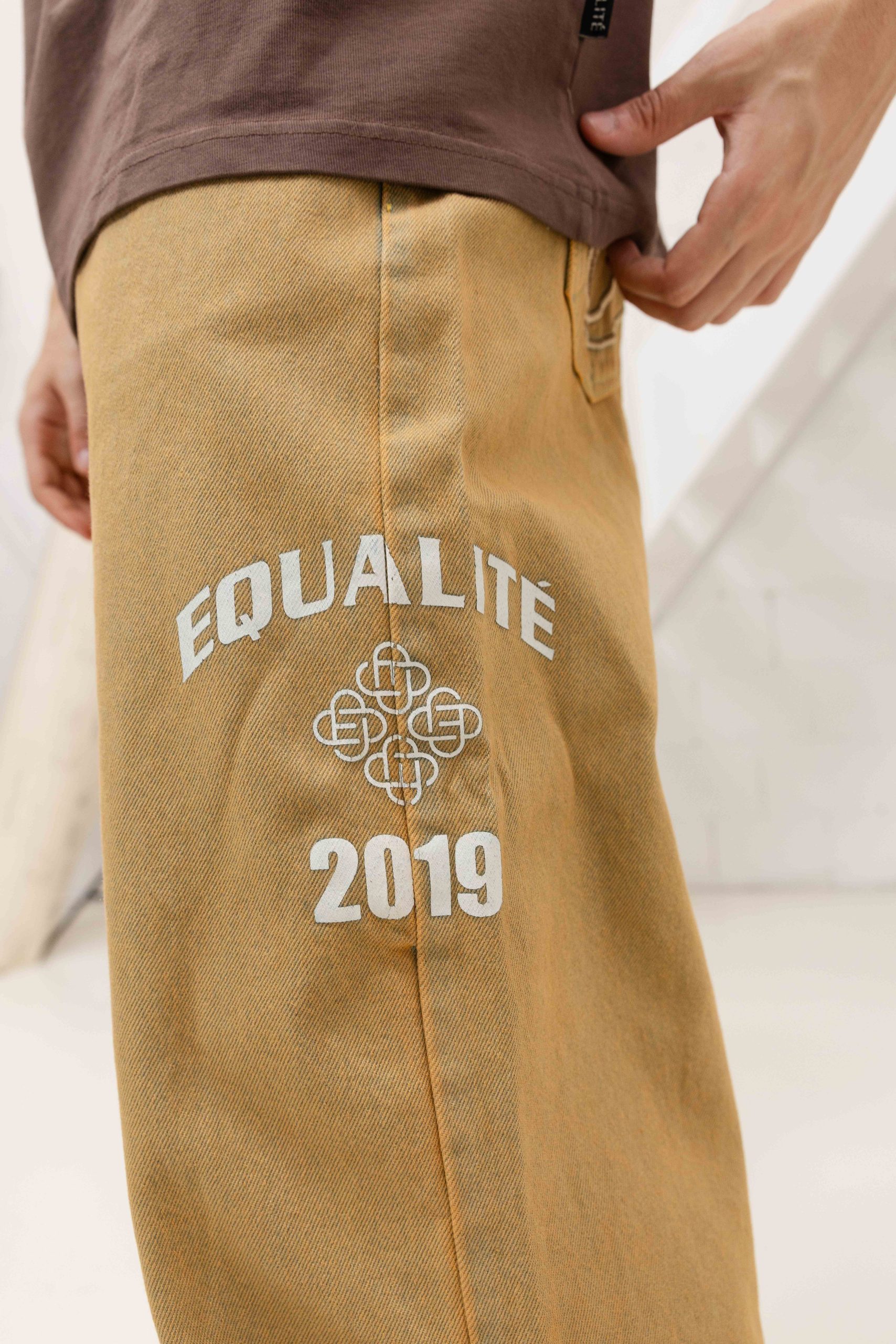 Equalité Fem Baggy Jeans Heren Beige
