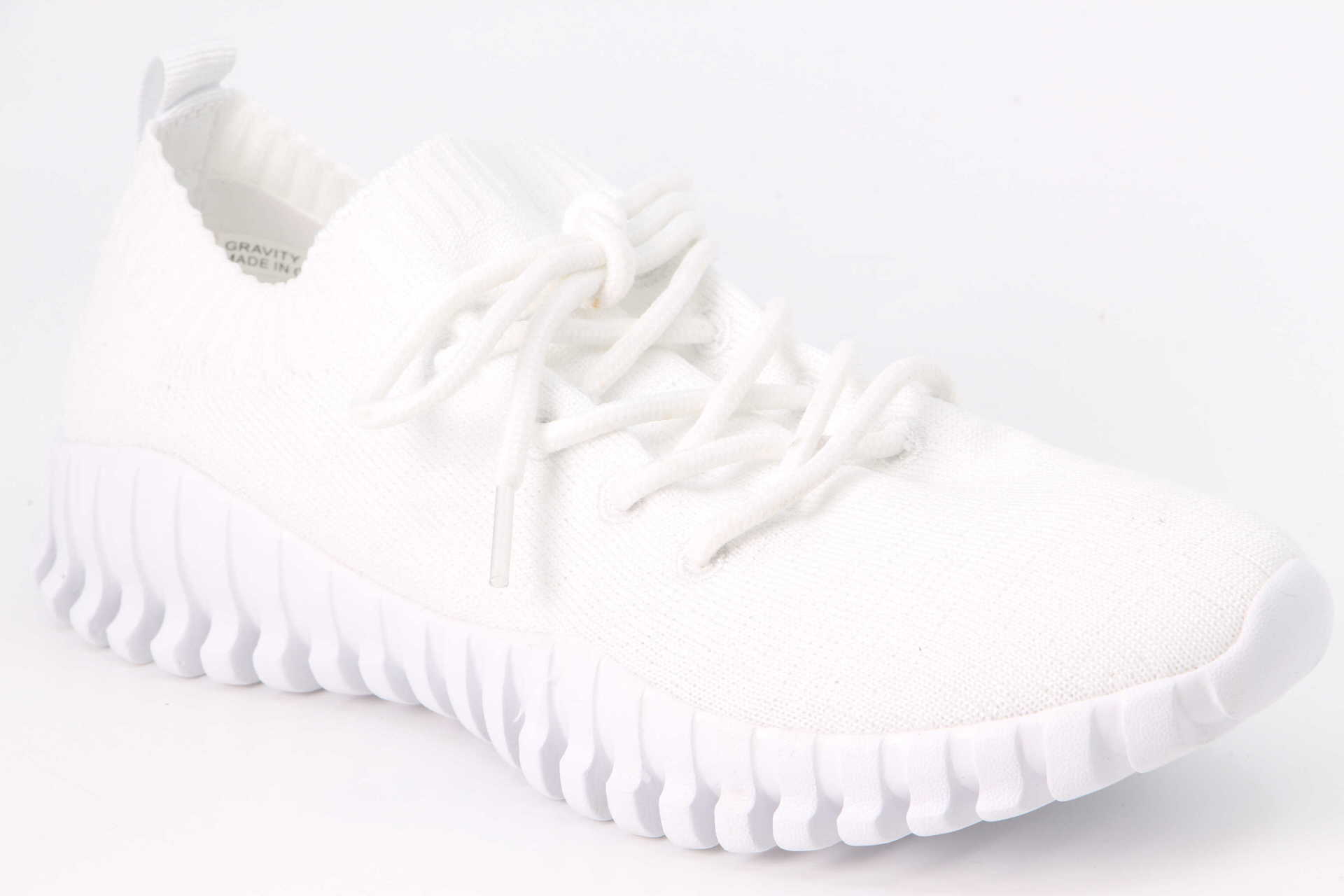 bernie mev Gravity white