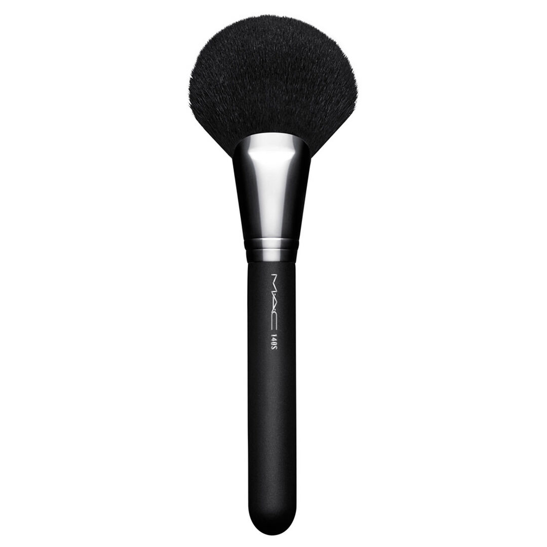 MAC  140 SYNTHETIC FULL FAN BRUSH - 1un