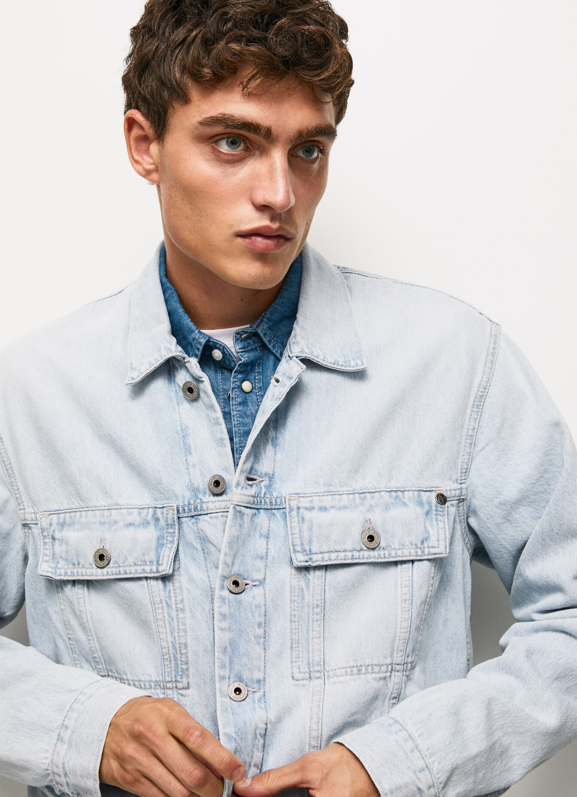 JAQUETA JEANS OVERSIZED - jeans