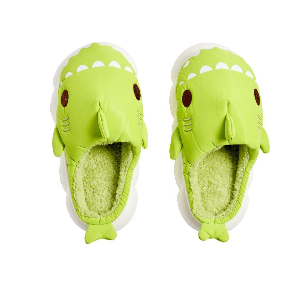 Chaussons requin mixtes verts - pointure 36 à 45
