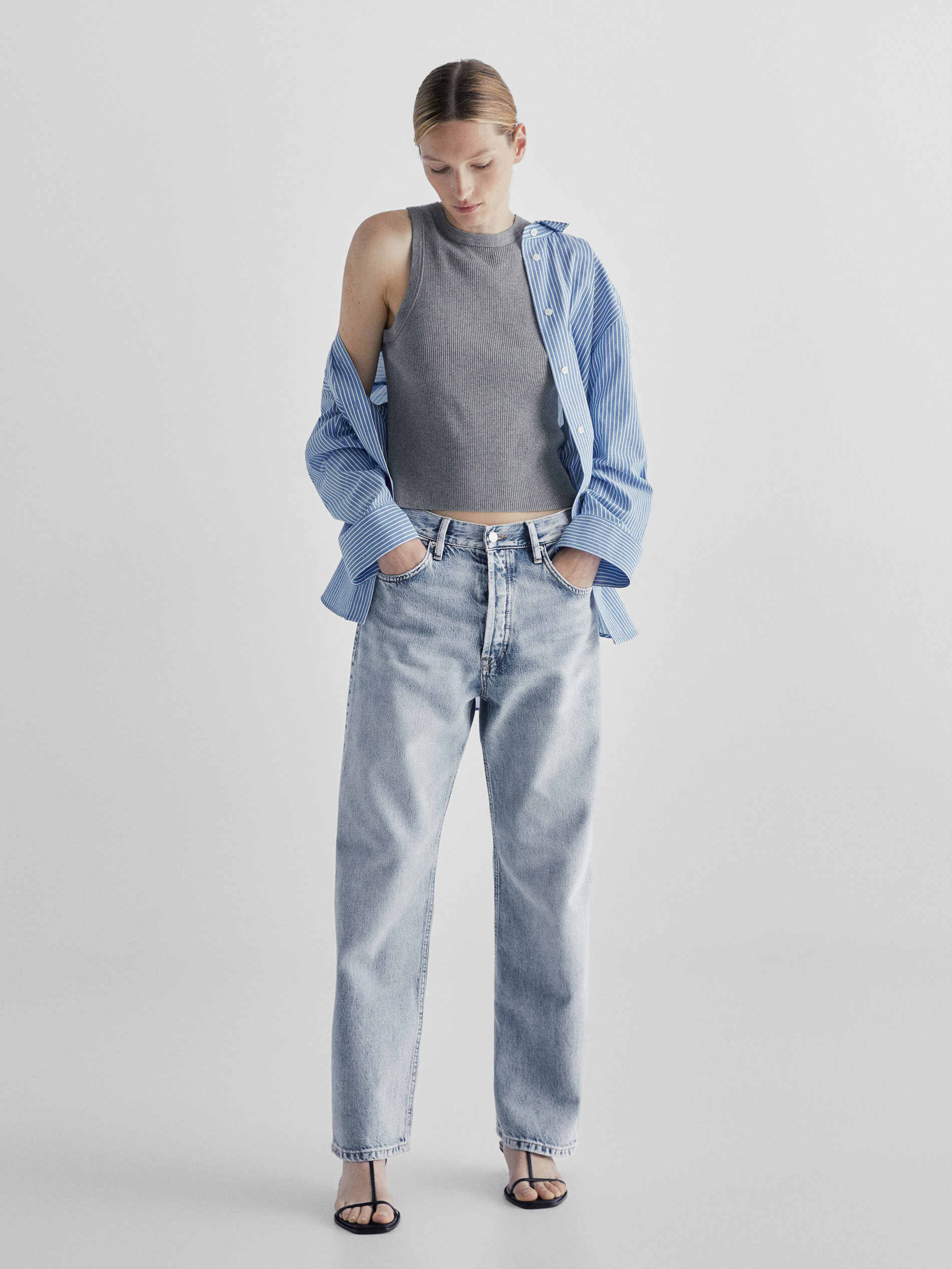Calça vaquero tiro alto corte reto - Azul Claro