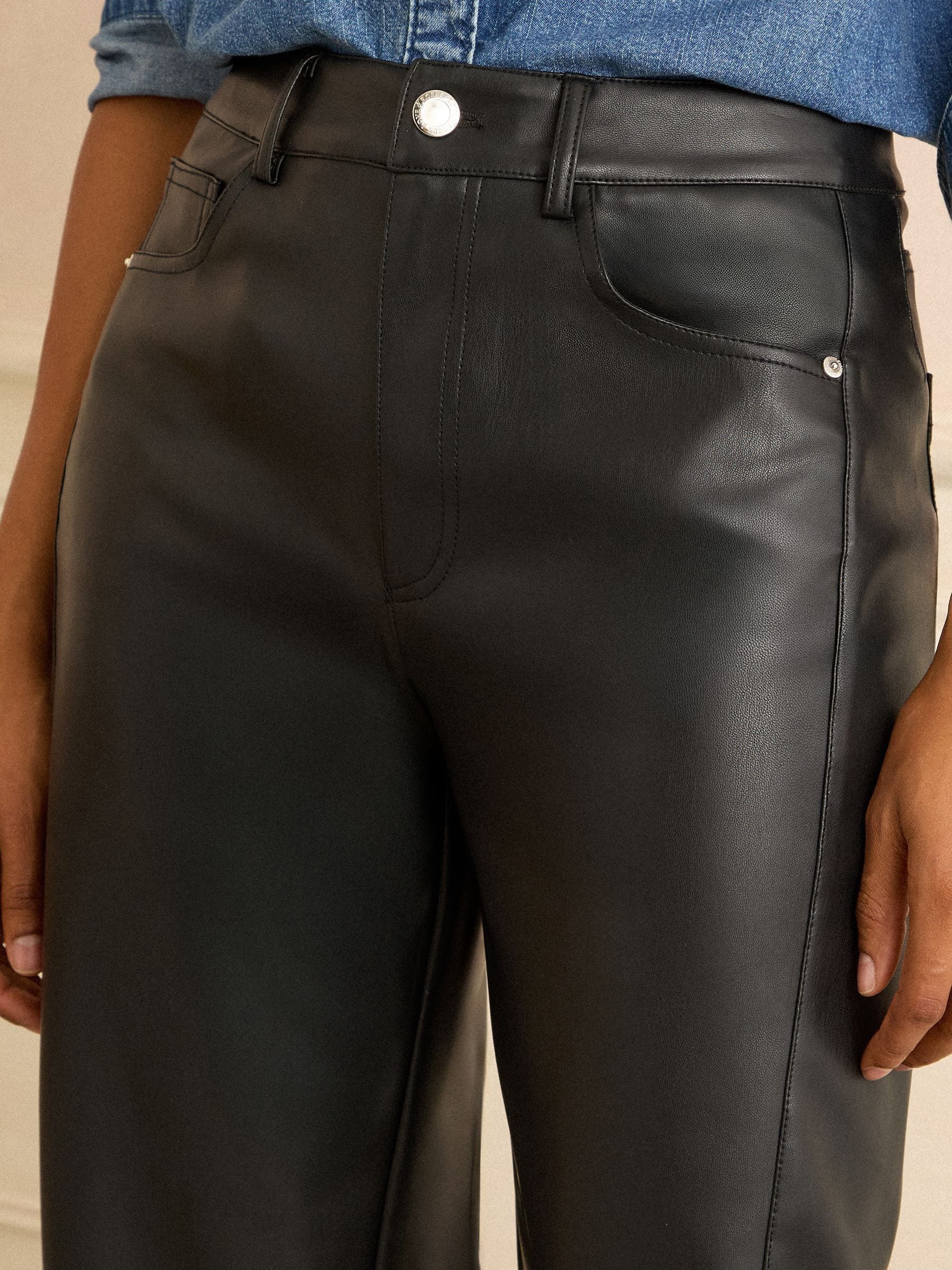 Zwart - Love & Roses Faux Leather Barrel Leg Trousers