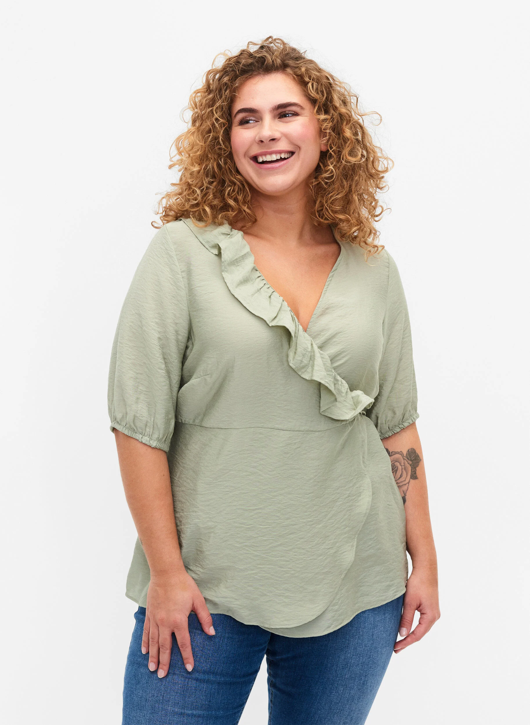 Wrap bluse i viskose med 1/2 ærmer