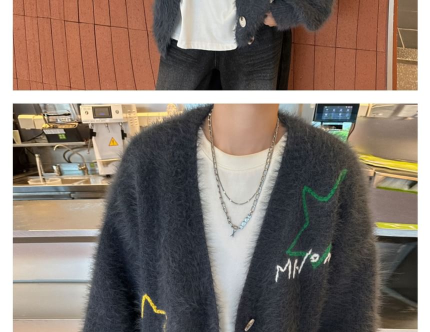 Diphon - V-hals cartoon sterletters oversized pluizige cardigan
