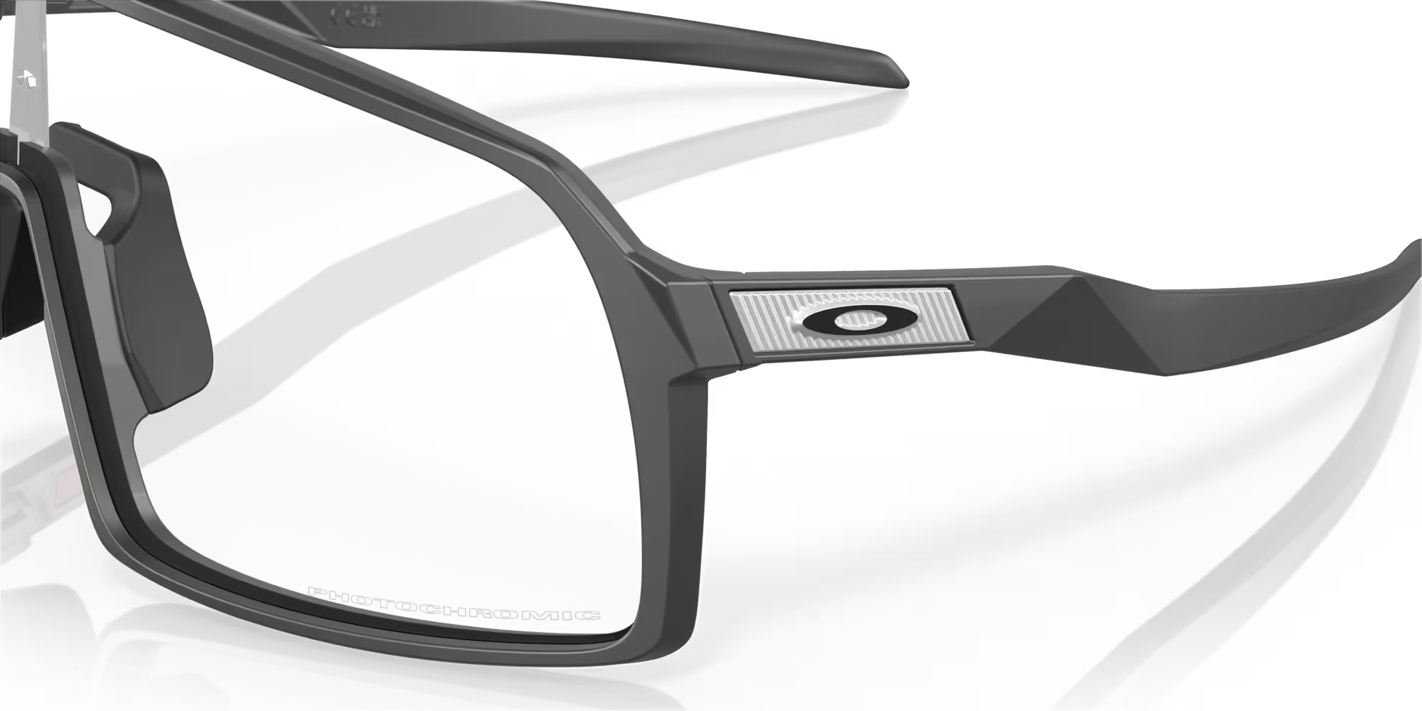 Sutro 9837/Matte Carbon w/Clear To Black Iridium Photochromic