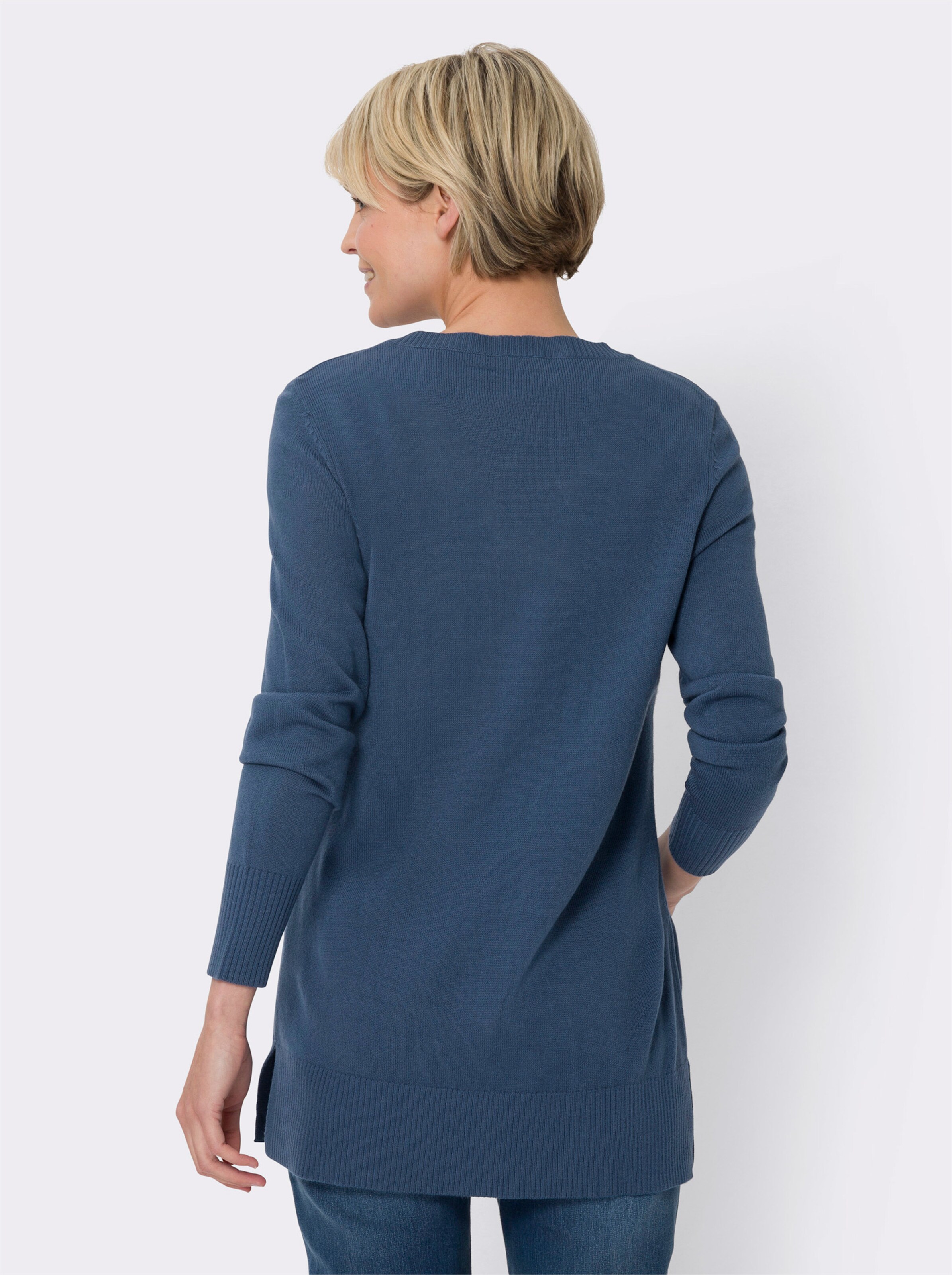 Longpullover mit langen Seitenschlitzen