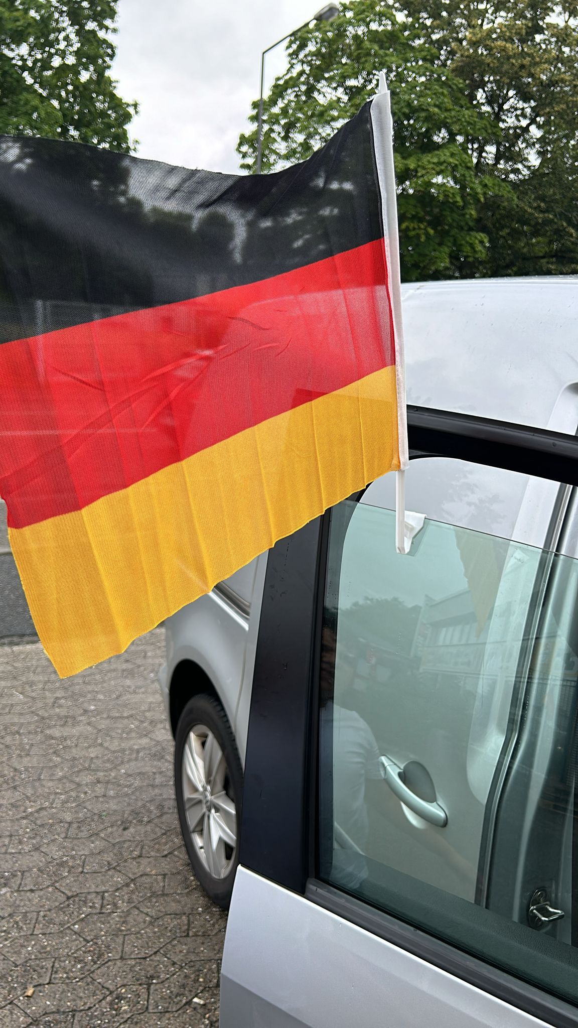 Fanflagge Deutschland Farben Schwarz Rot Gelb Fahne 2er Pack je 30x46cm