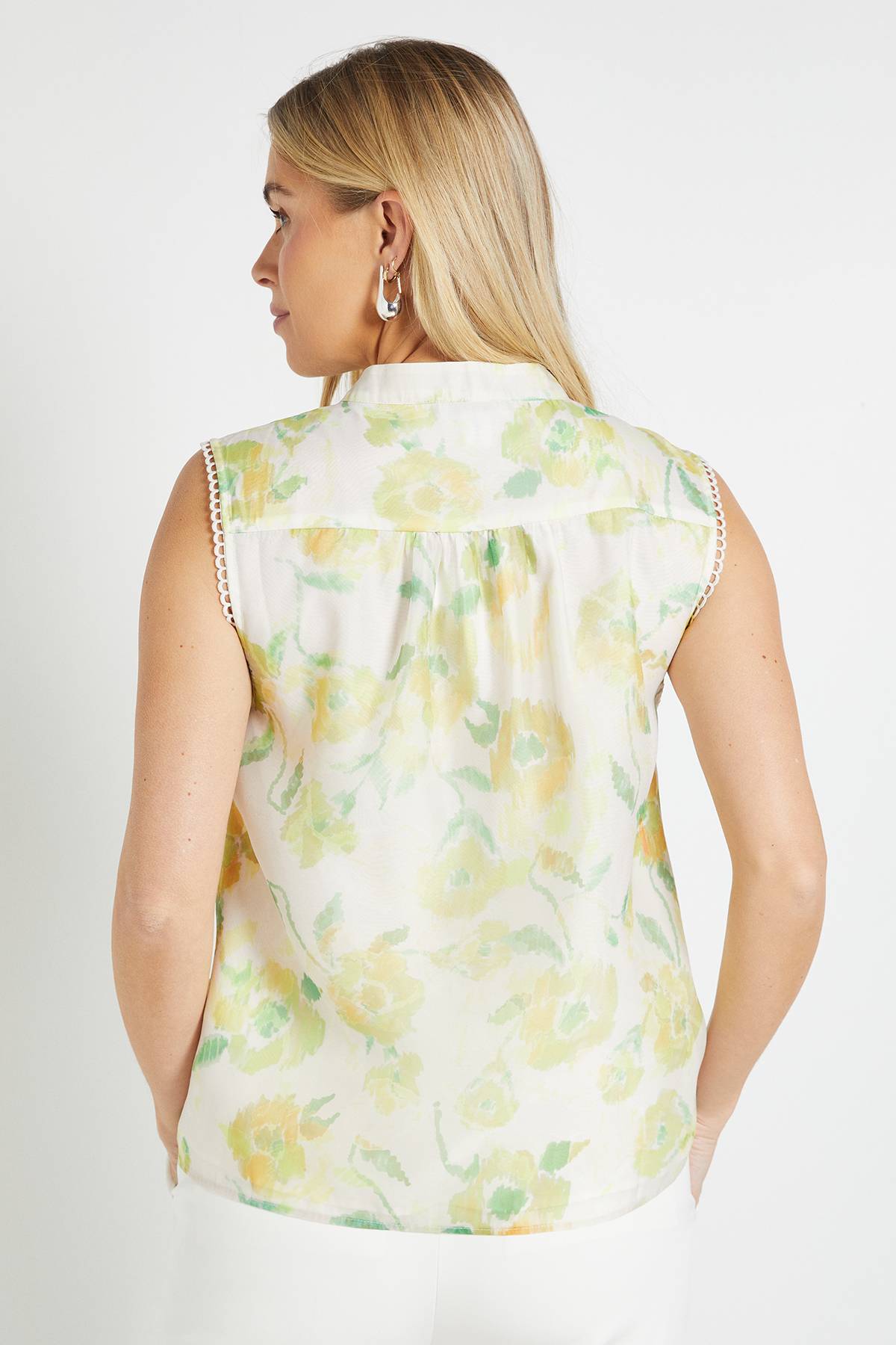 Wallis Haut Caraco Petite À Détail De Plis En Organza Fleuri