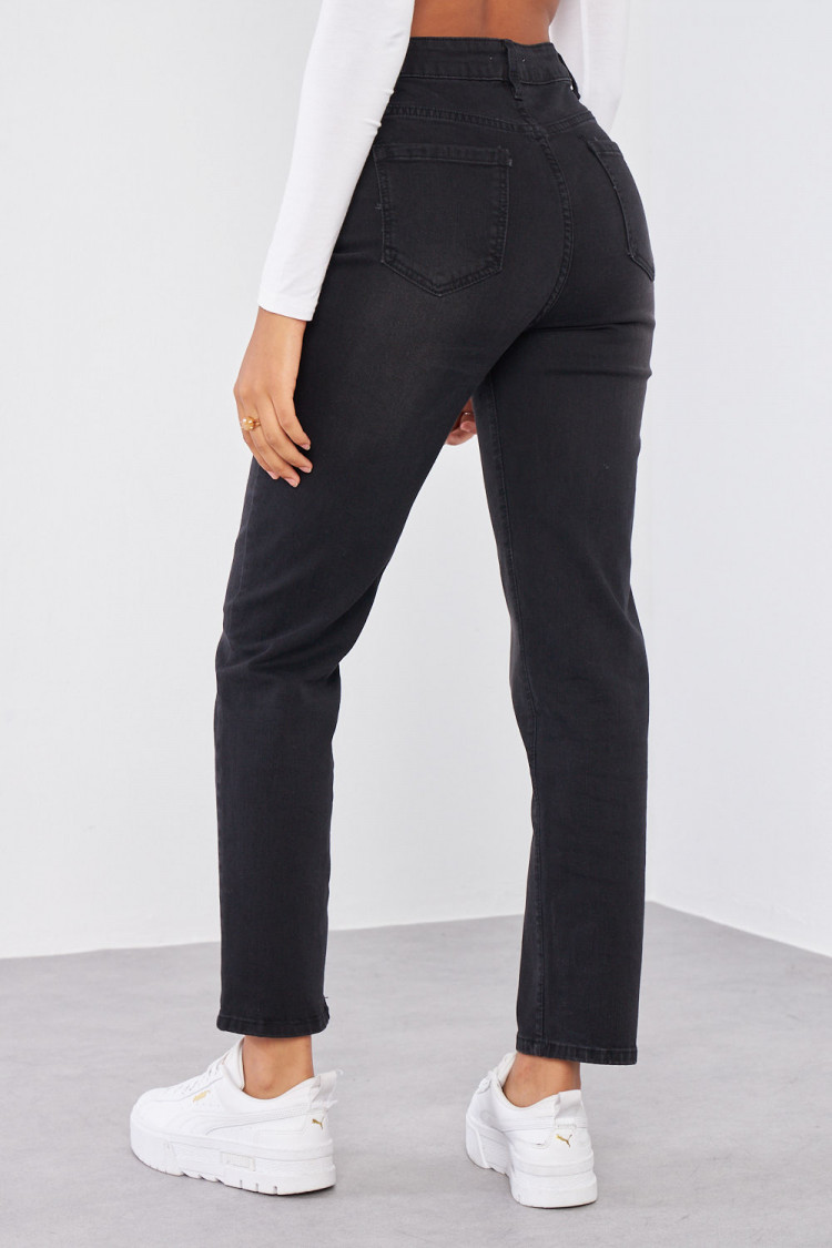 Jeans noir usé coupe droite