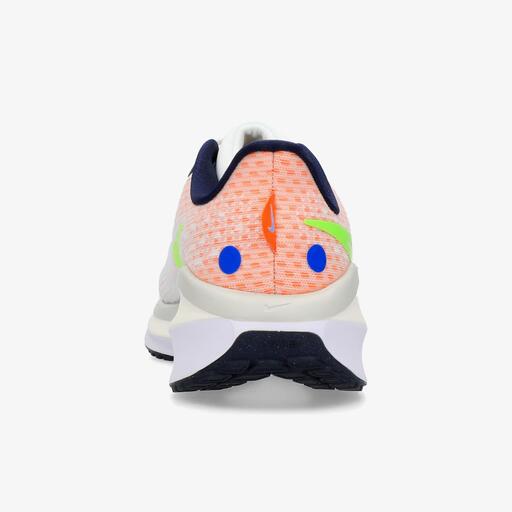 Nike Vomero 17