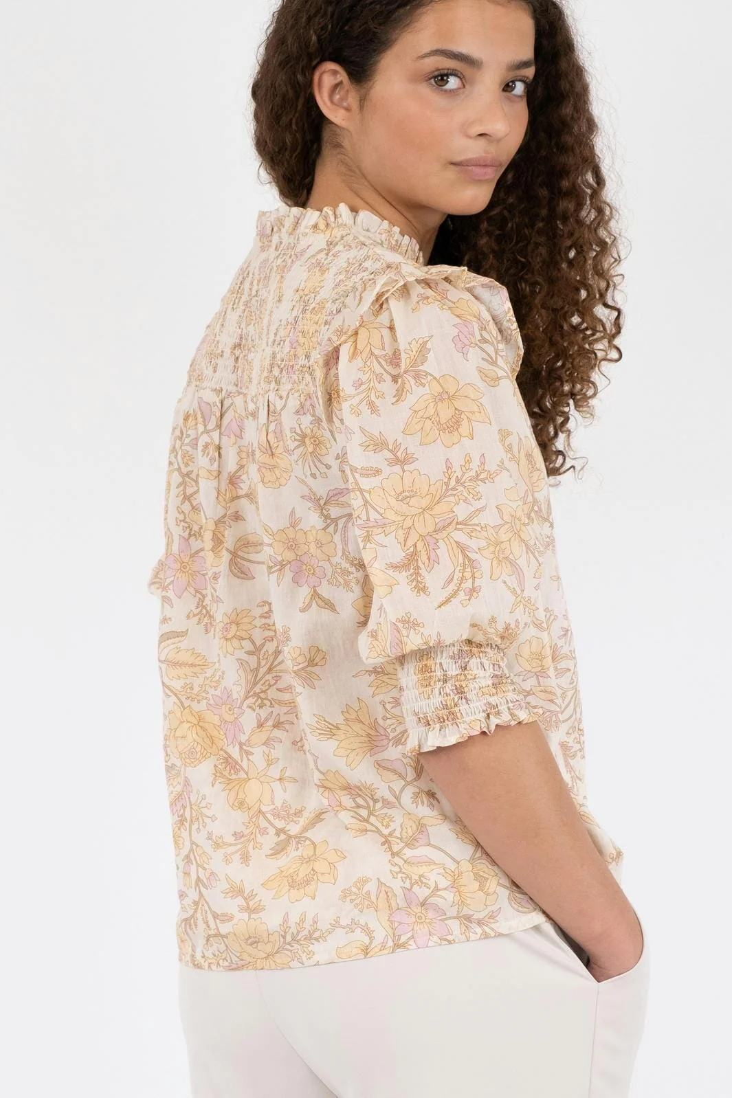 Neo Noir Davina Rose Field Blouse dusty yellow