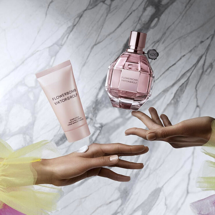 Viktor & Rolf Flowerbomb Eau De Parfum