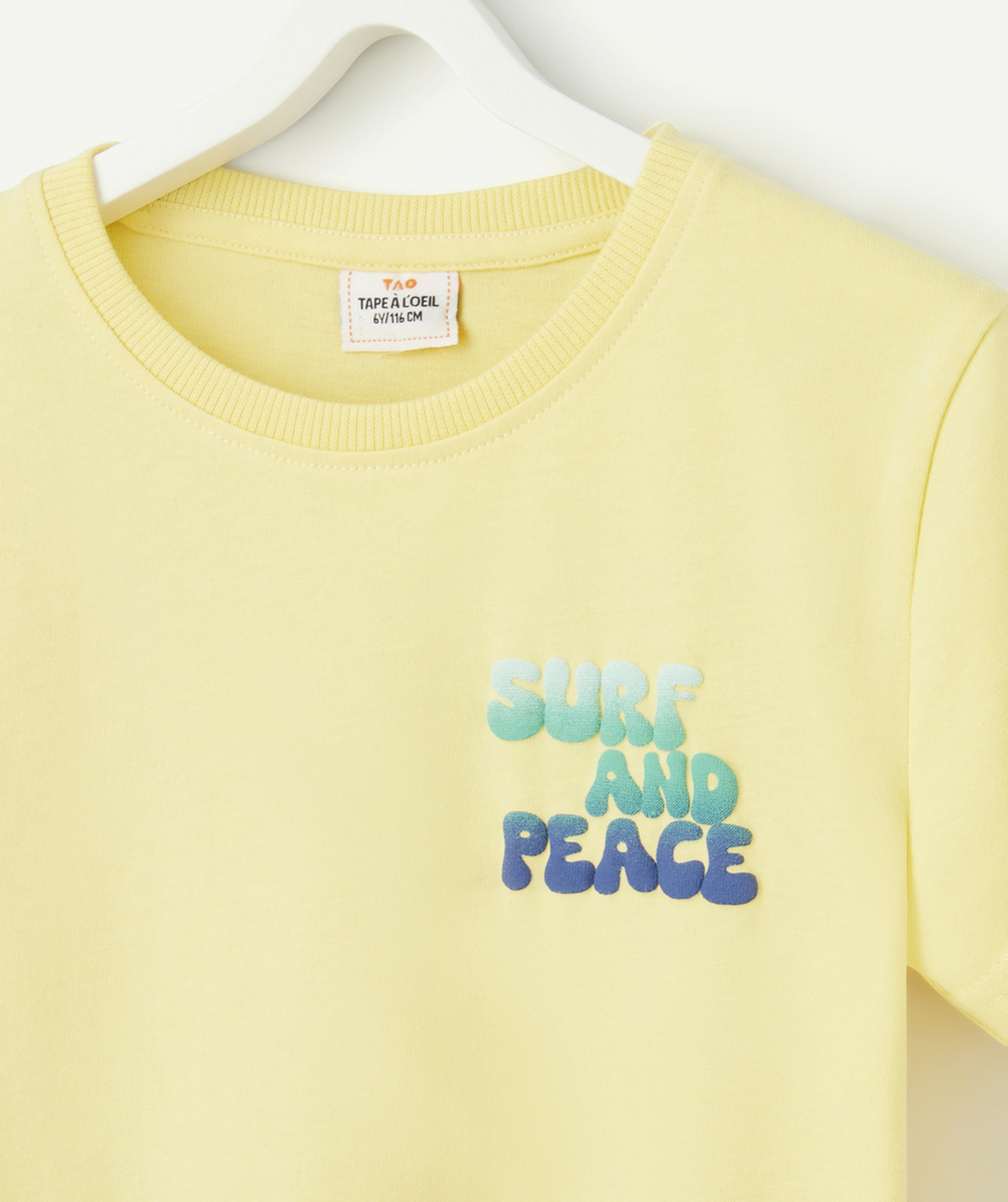 t-shirt garçon en coton bio jaune avec messages colorés dans le dos et au coeur