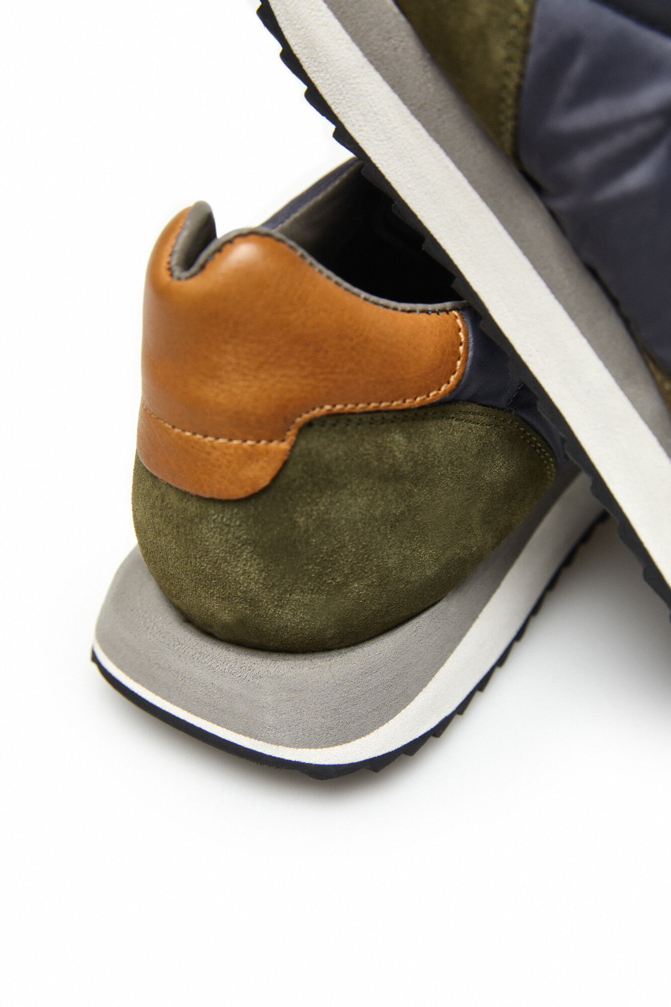 Tênis combinado leve Zapaño