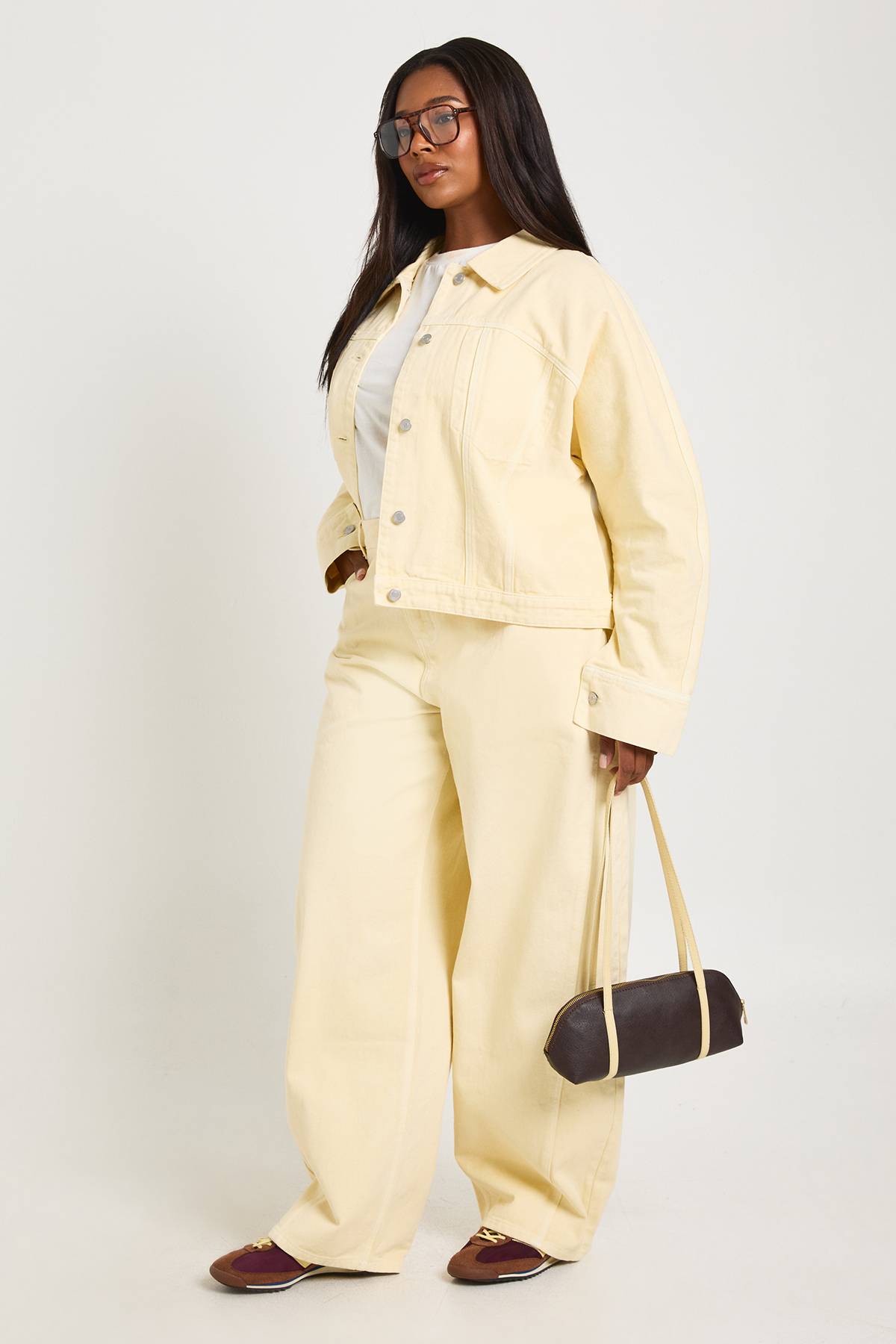 boohoo Jean Grande Taille Taille Mi-haute Jambe Tonneau Couture Torsadée