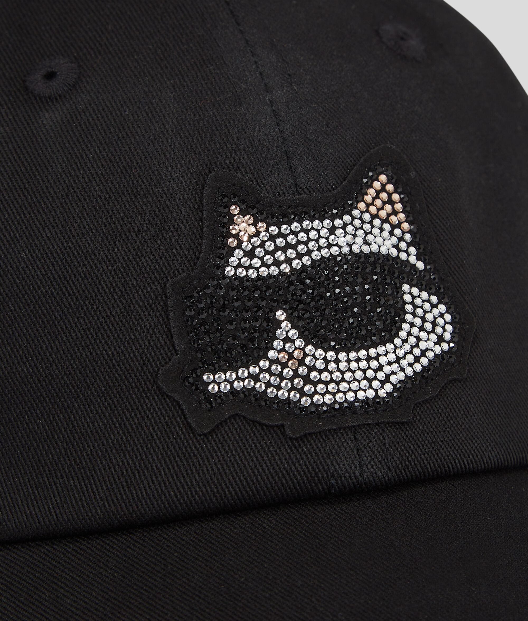 CASQUETTE AVEC MOTIF CHOUPETTE EN STRASS K/IKONIK