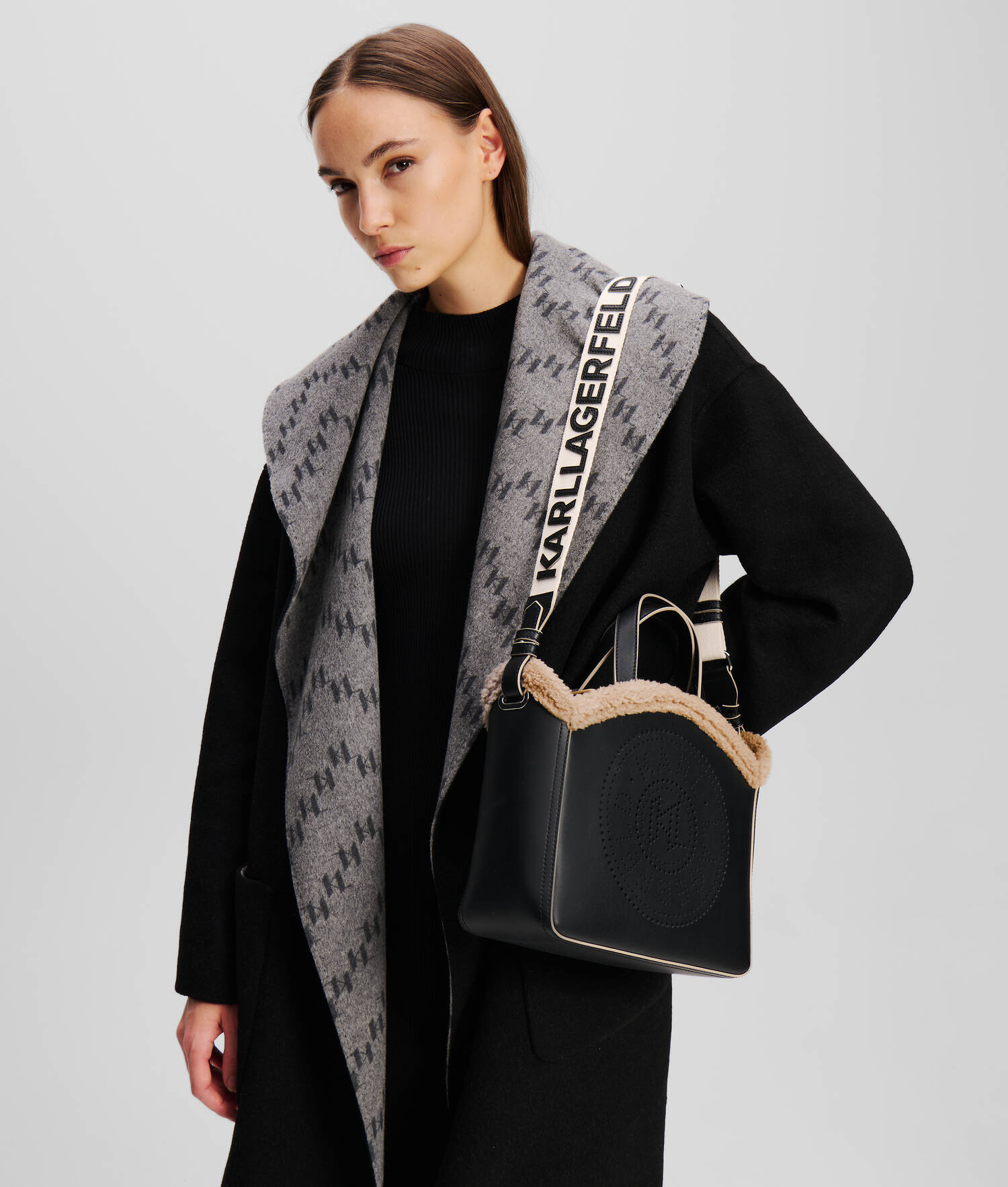PETIT CABAS EN SHEARLING K/CIRCLE