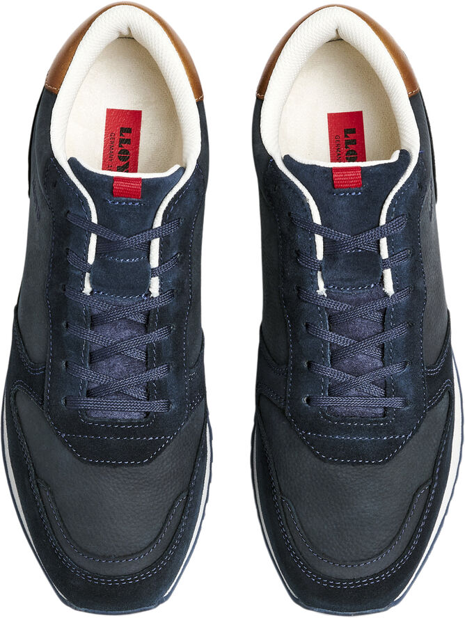 Lloyd EDMOND Blue