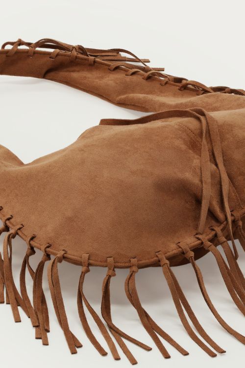 Bruine shopper in suède look met franjes