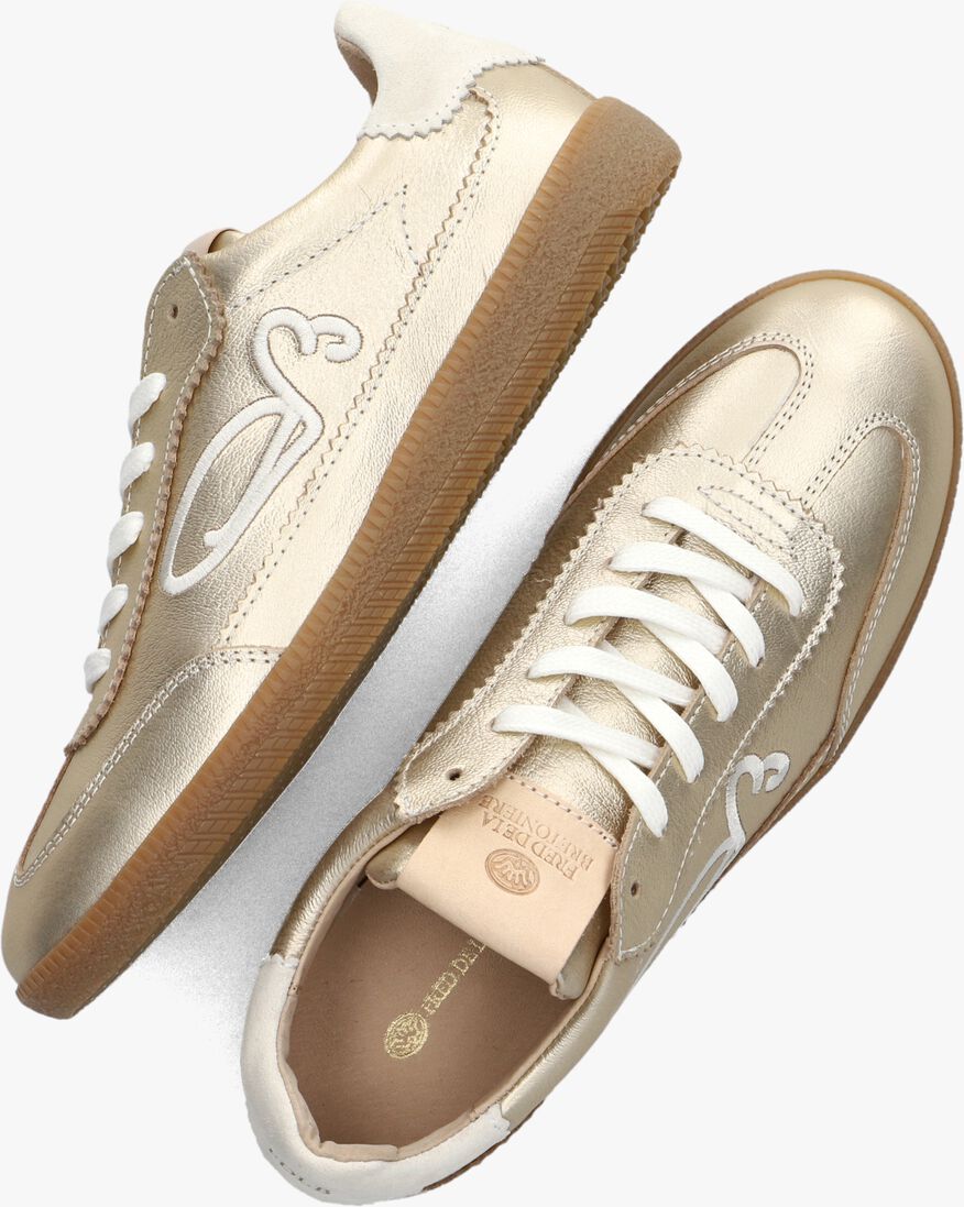 FRED DE LA BRETONIERE gouden fred de la bretoniere lage sneakers pearl sign