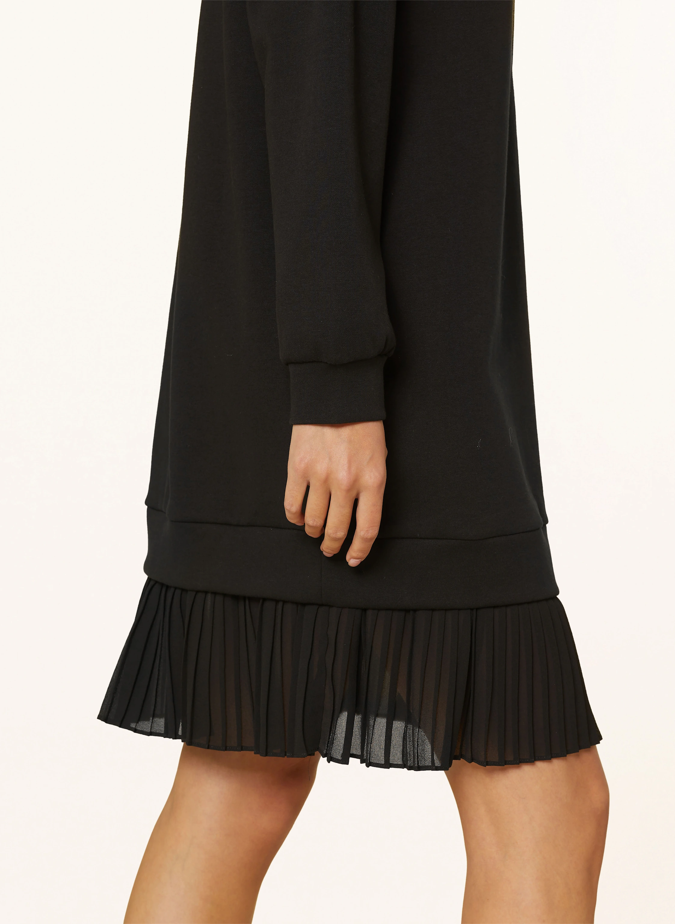 LIU JO Sweatkleid mit Plissees und Schmuckperlen