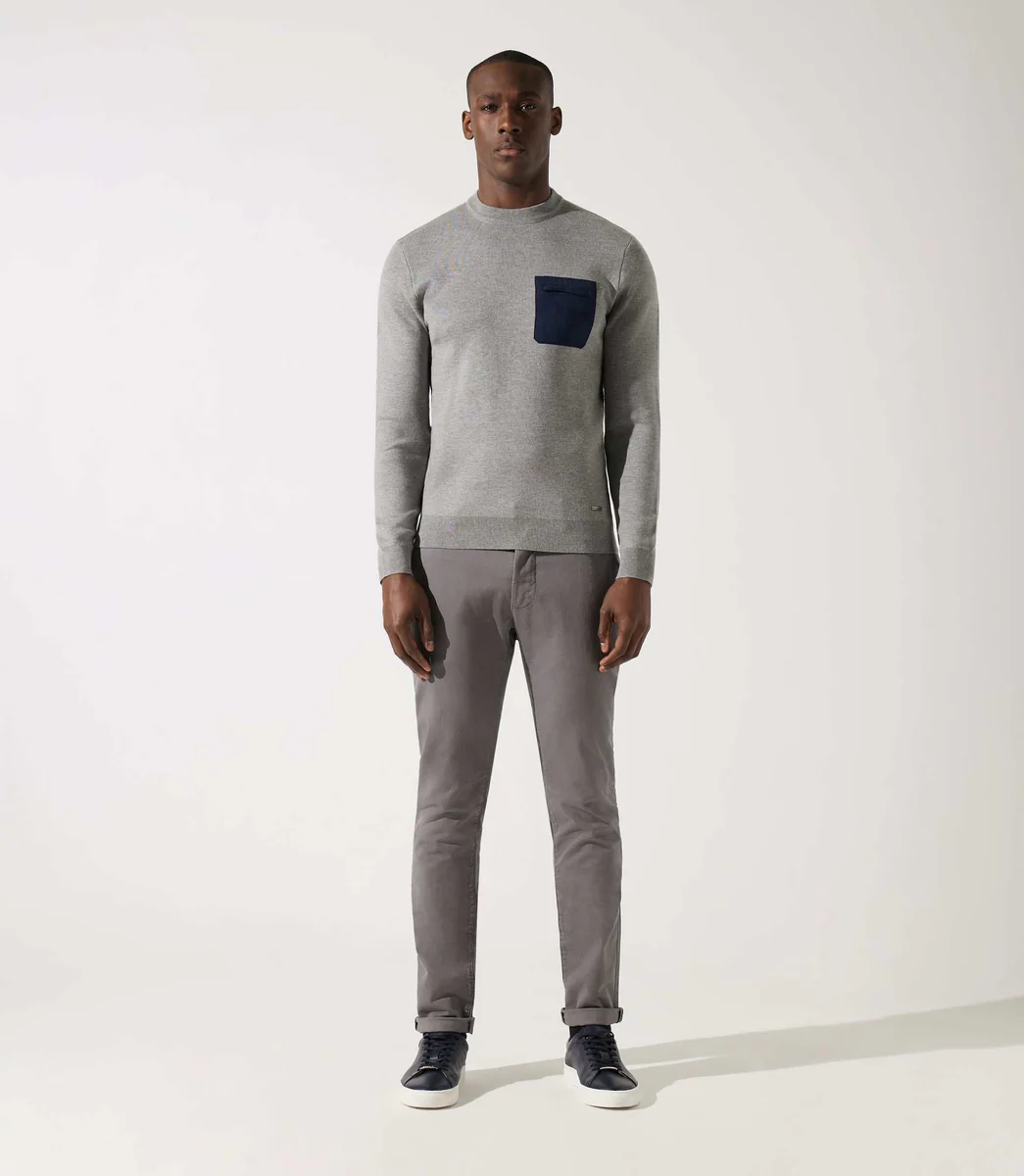 Pull col rond gris chiné avec poche
