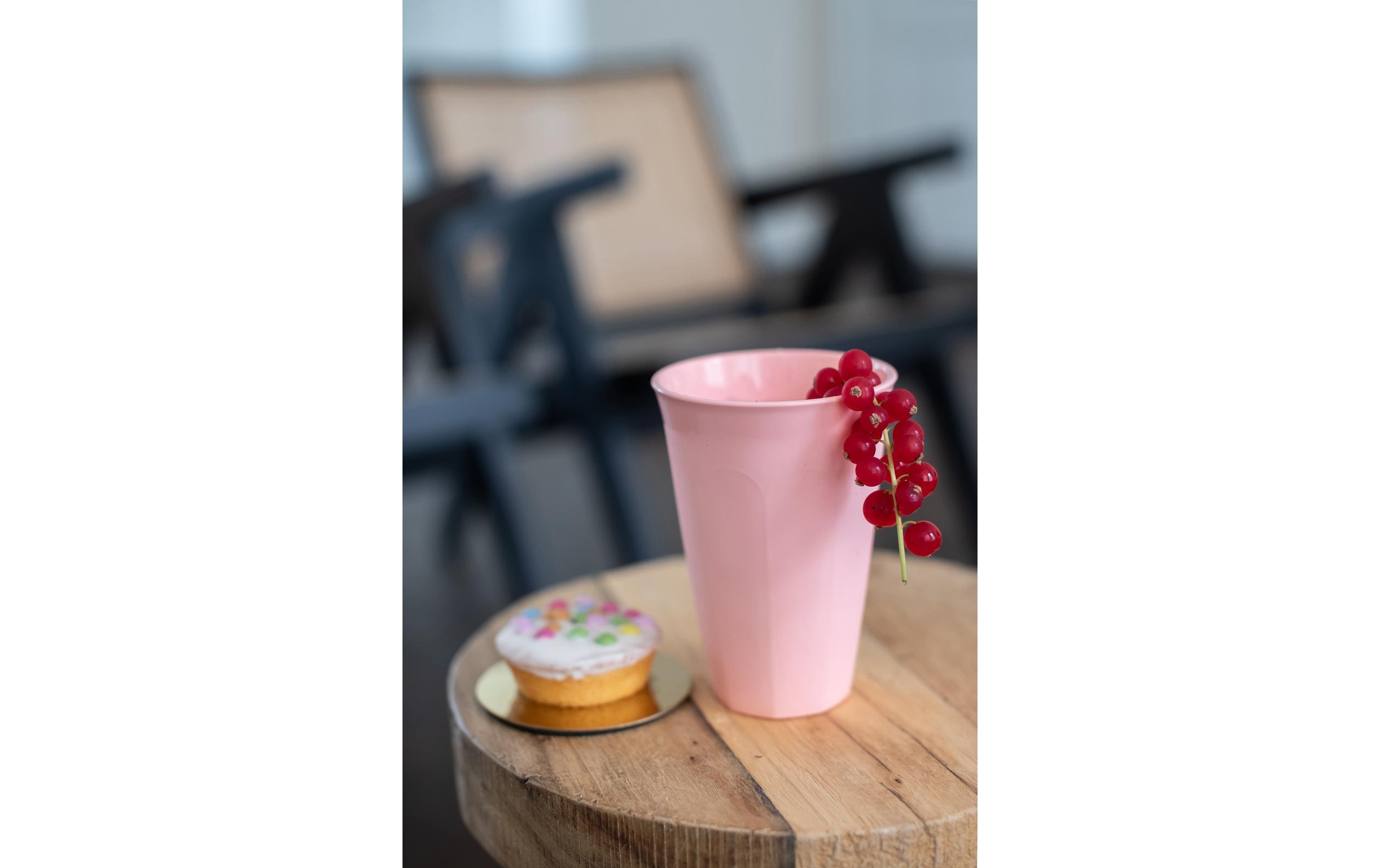Trinkbecher Nora L 450 ml, 1 Stück, PinkTrinkbecher aus biozirkulärem Kunststoff