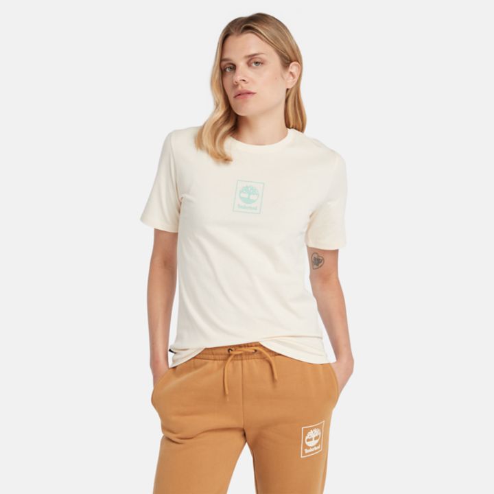 Camiseta feminina Stack Logo na cor bege.