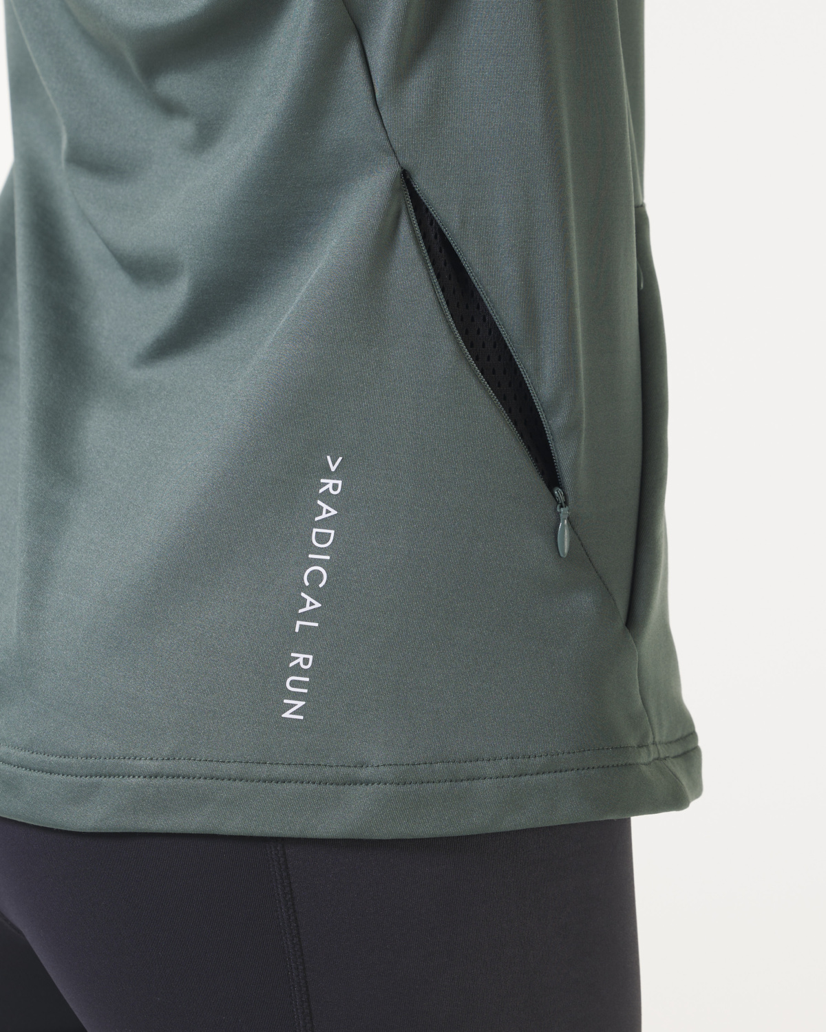 LEVITY Radical Run Tech Hood Greengrey