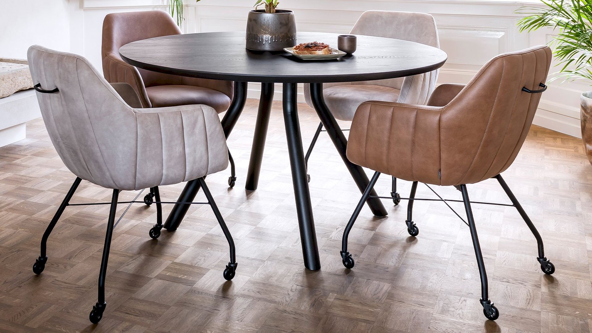 XOOON Arvada Eettafel