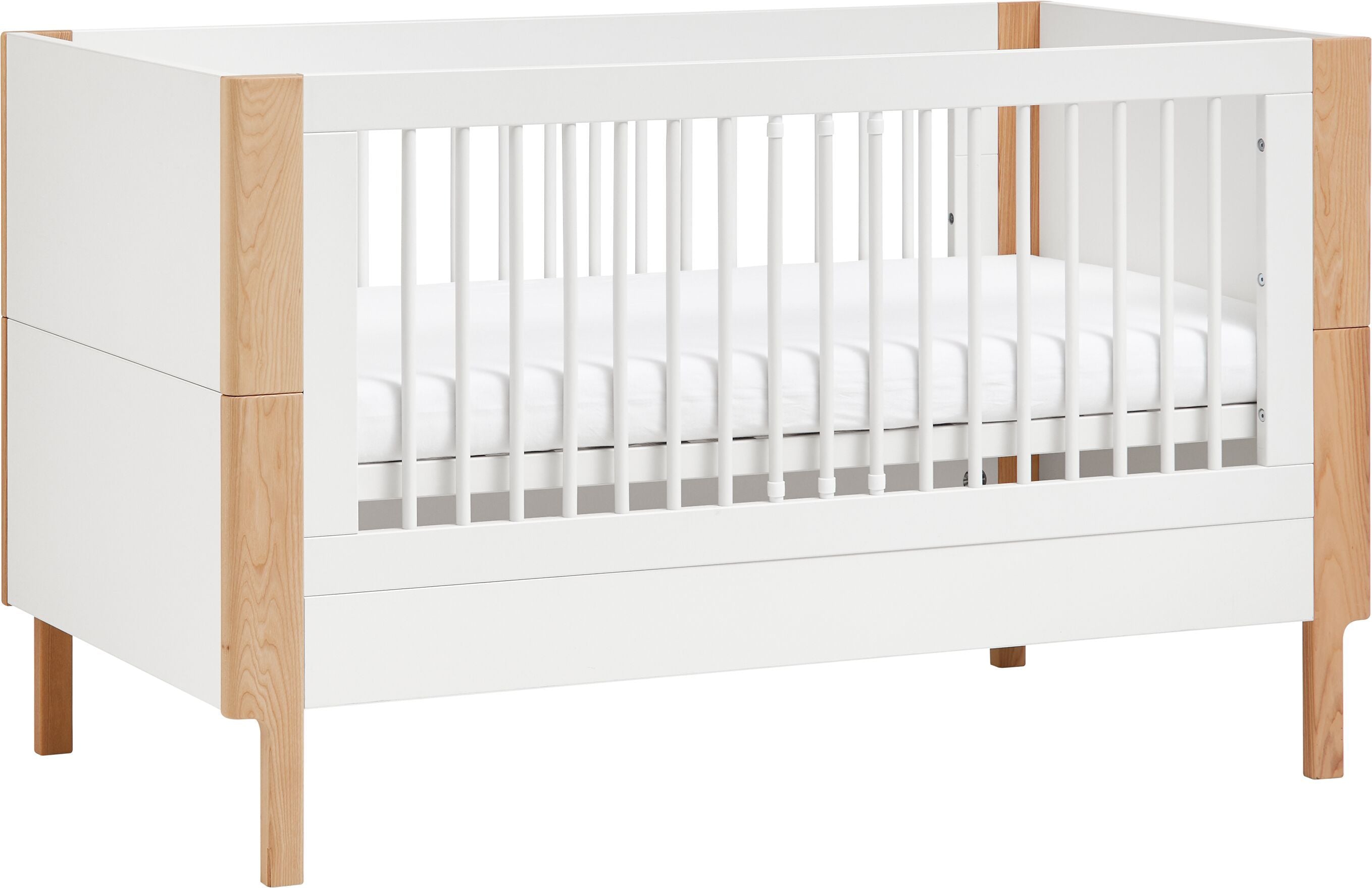 NIDO Babybett - Weiss lackiert / B: 145.6 cm x T: 75.6 cm x H: 88.0 cm