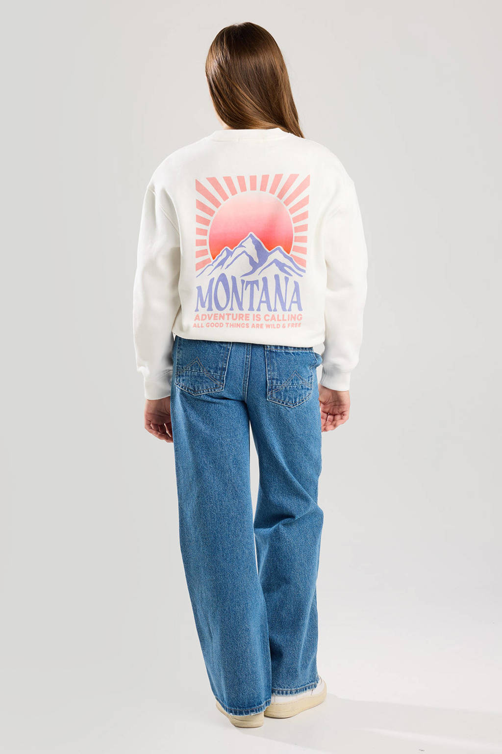 America Today sweater wit