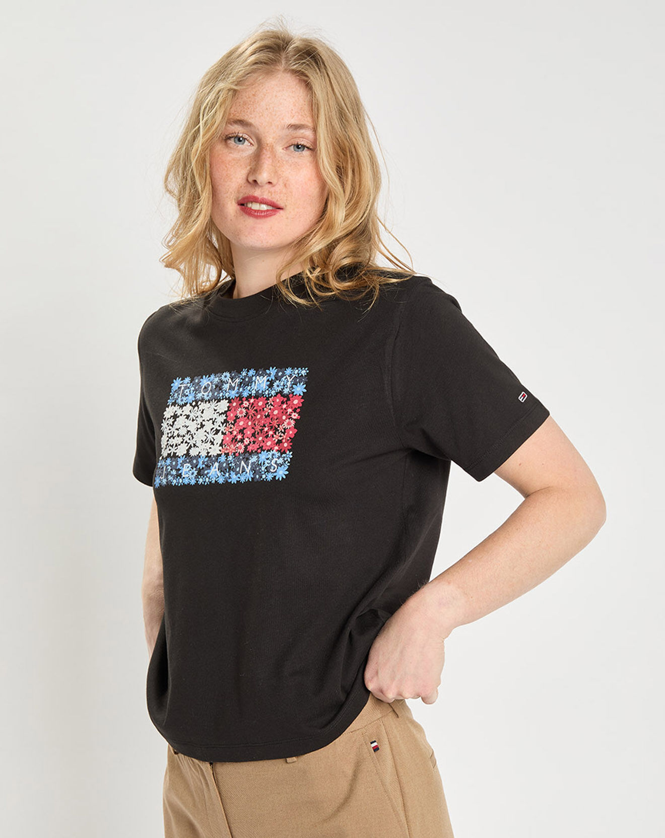 Tommy Jeans T-Shirt 100% Coton Bio Relaxed Flag noir