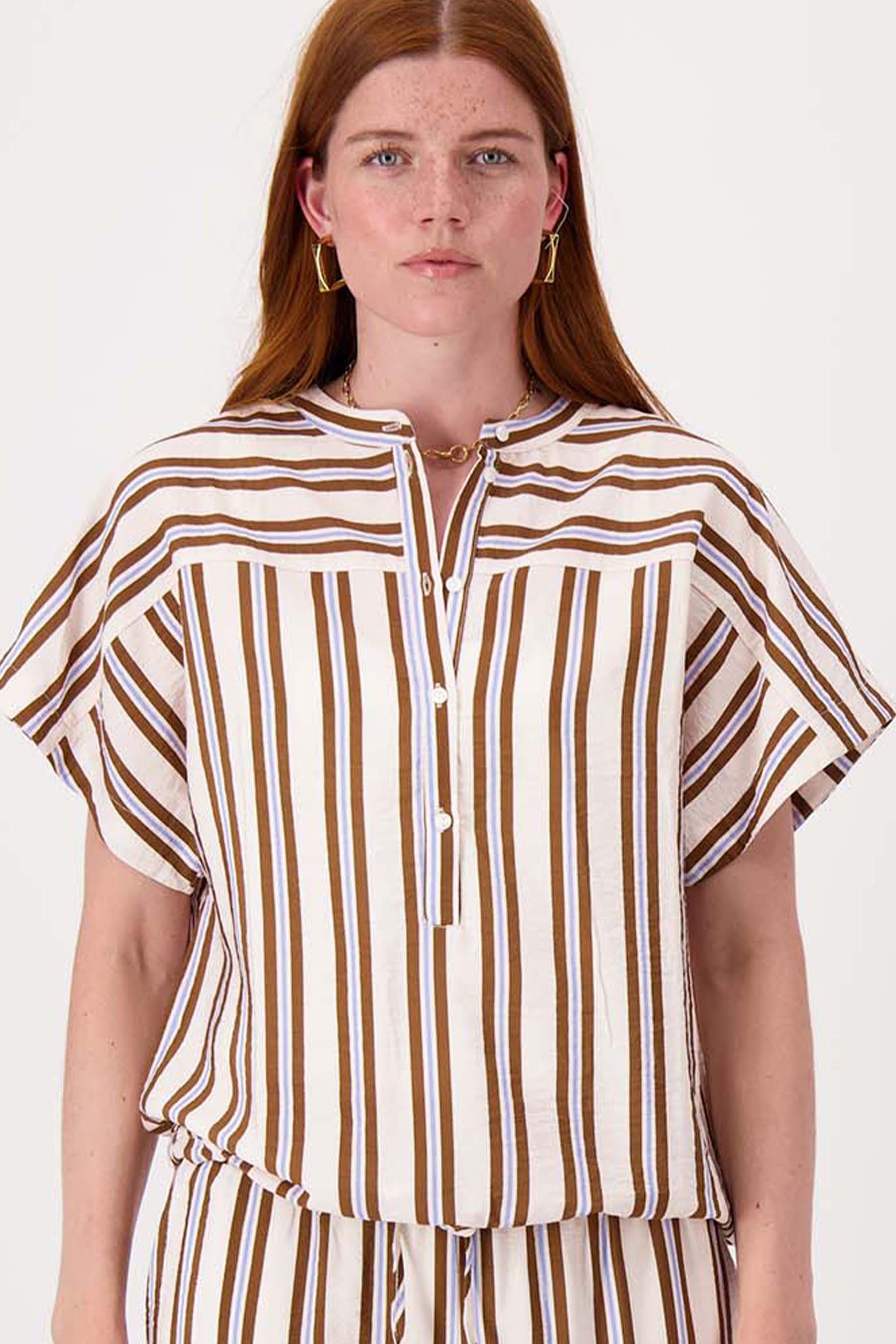 gestreepte blouse met korte mouw
