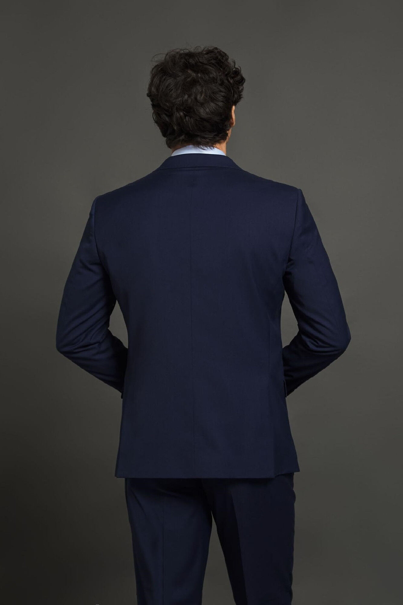 Blazer Essential, azul médio - Azul marinho