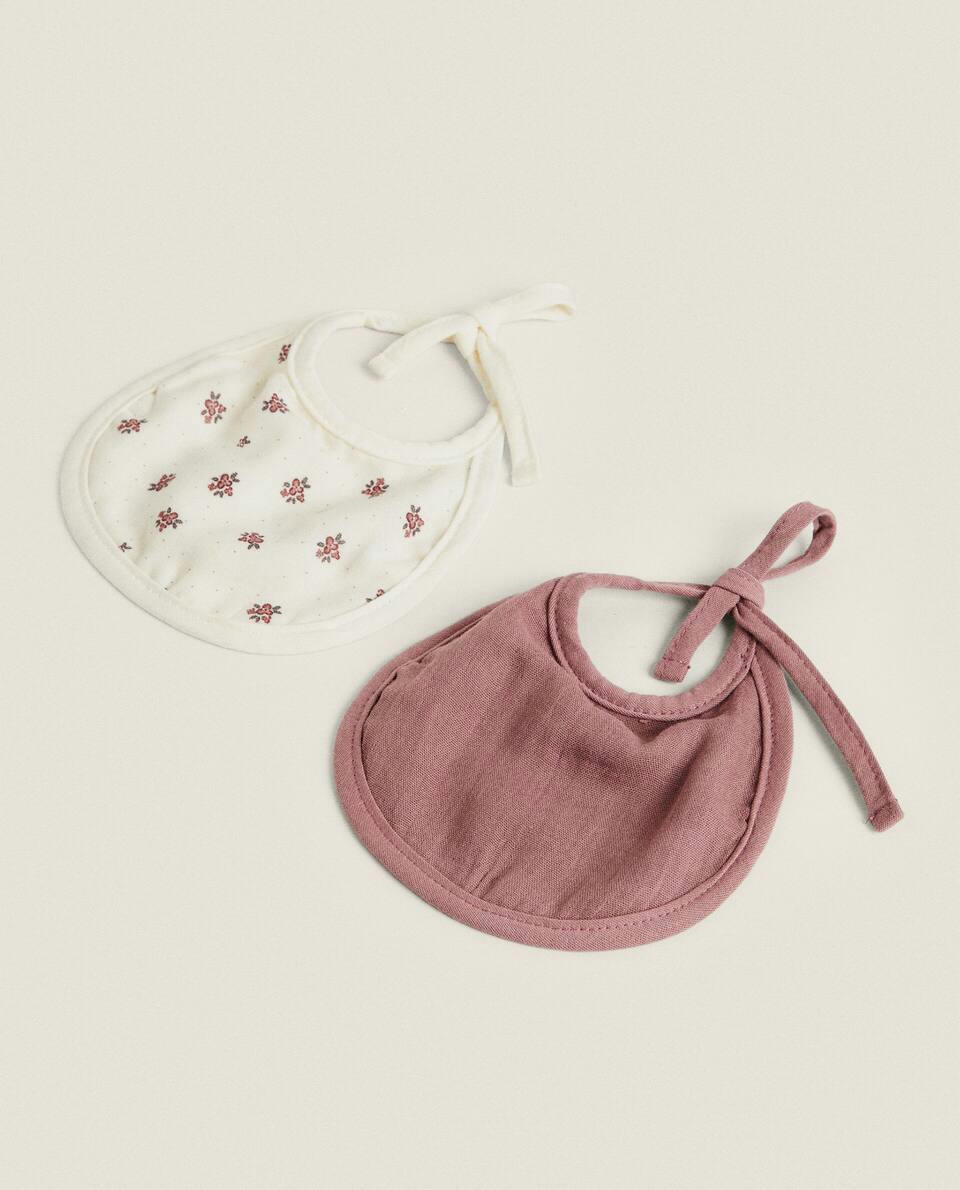 BABADOR INFANTIL COM ESTAMPA FLORAL (PACOTE COM 2)