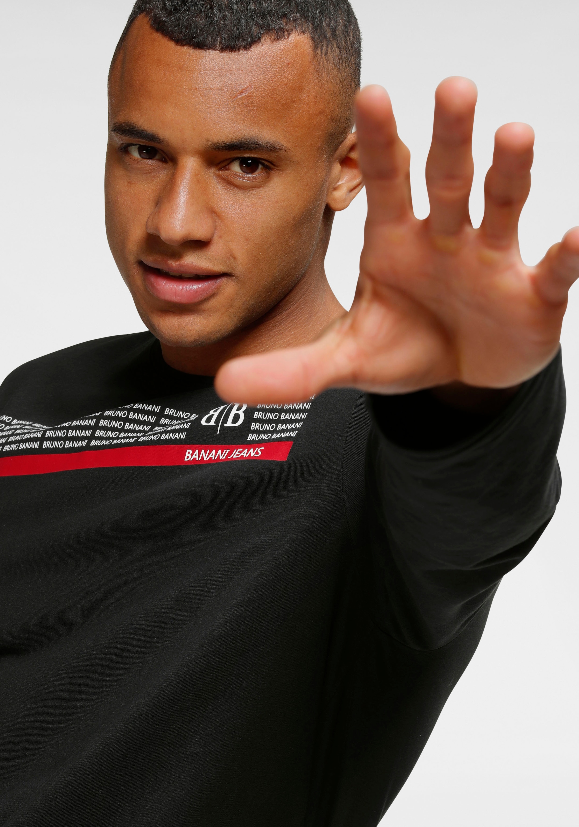 Bruno Banani Langarmshirt , schmal geschnitten,  mit lässigem und peppigem Aufdruck