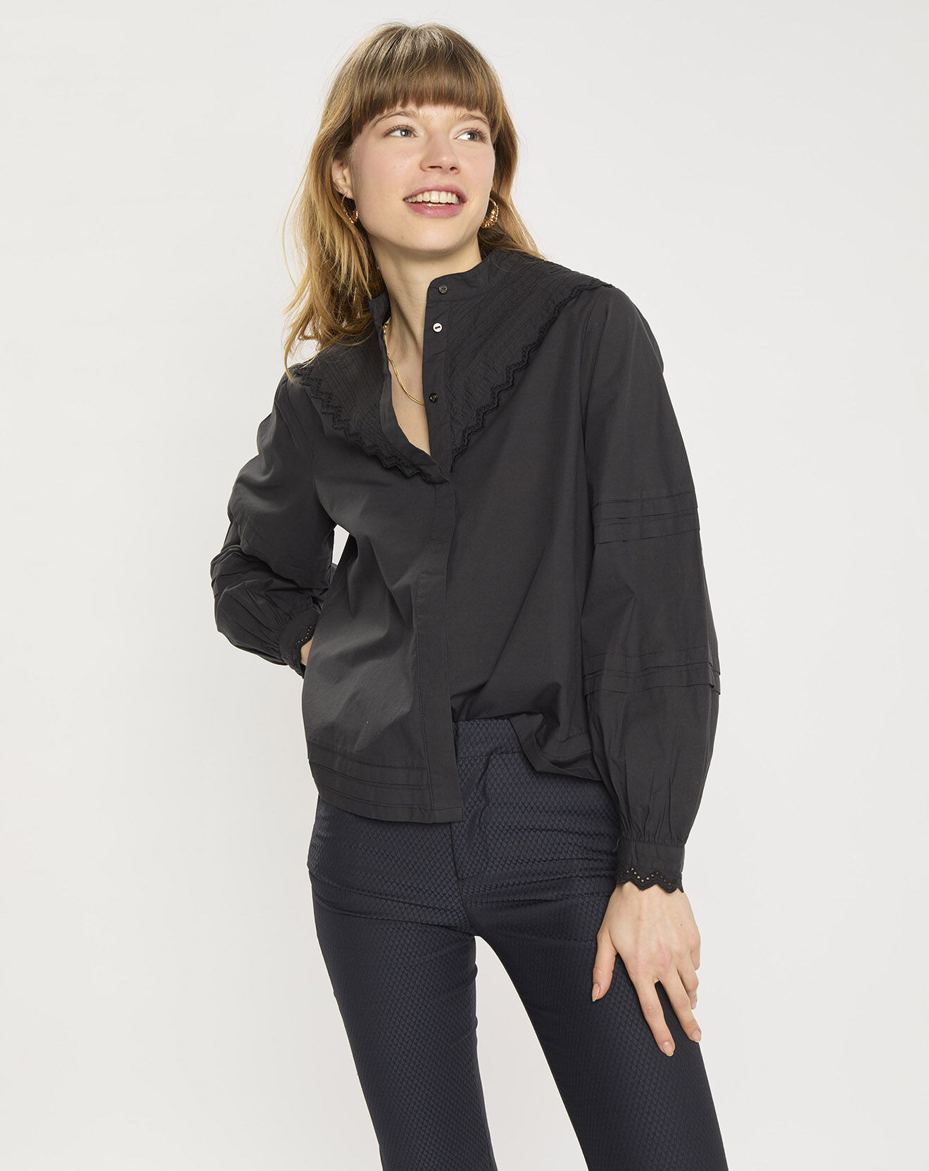 Scotch & Soda Blouse 100% Coton Bio avec broderie Anglaise noire