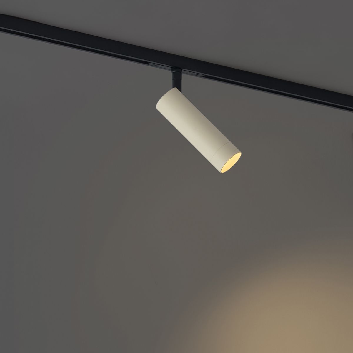 Moderne spot beige met zwart voor railsysteem 1-fase GU10 35mm - Slimline Uzzy